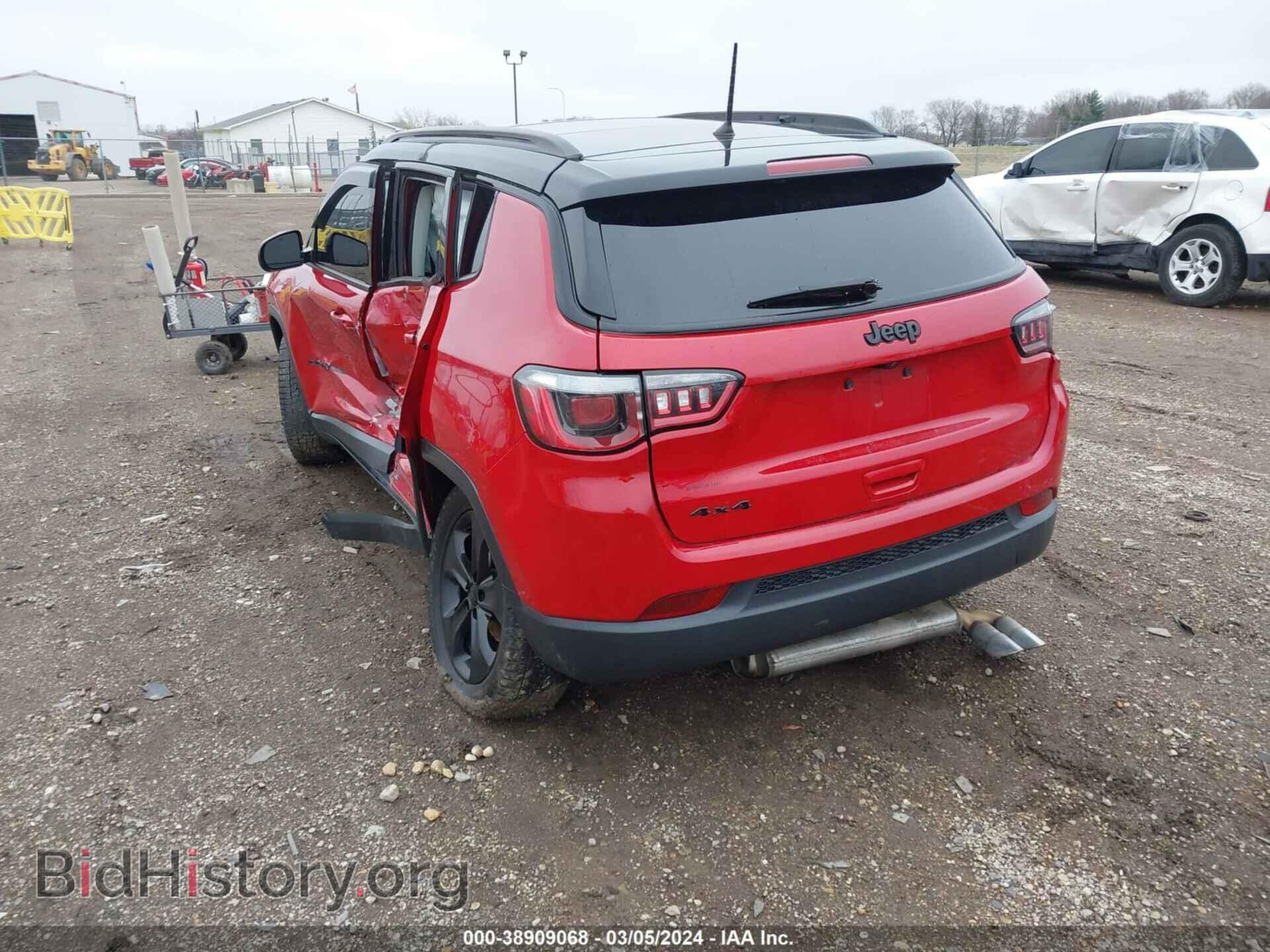 2018 JEEP COMPASS - VIN: 3C4NJDBB6JT372388 - Фото 3