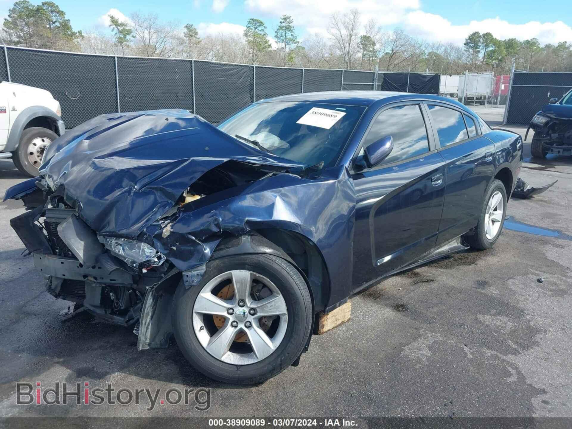 2011 DODGE CHARGER - VIN: 2B3CL3CG0BH556033 - Фото 2