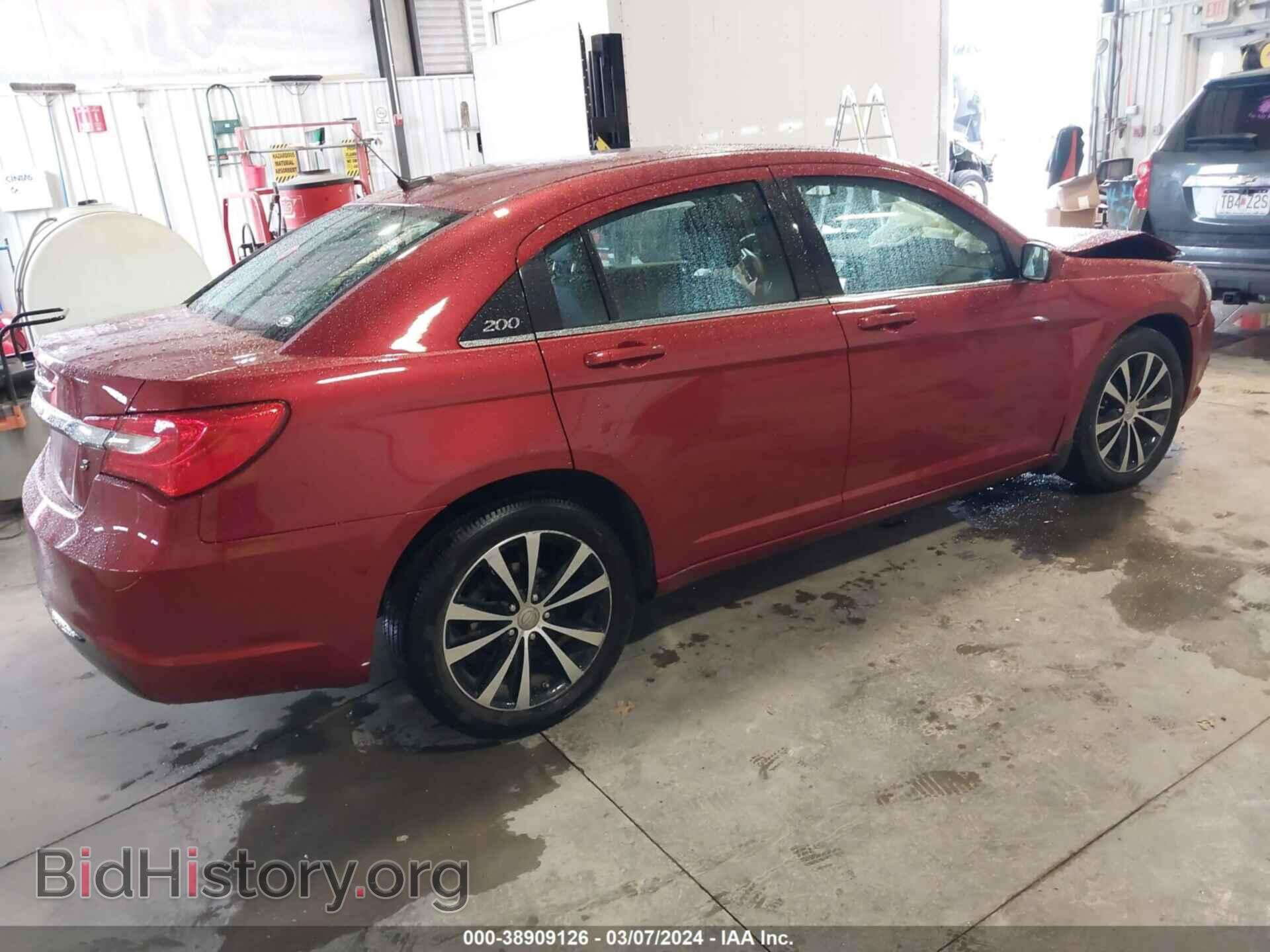 2012 CHRYSLER 200 - VIN: 1C3CCBBG6CN297278 - Фото 4