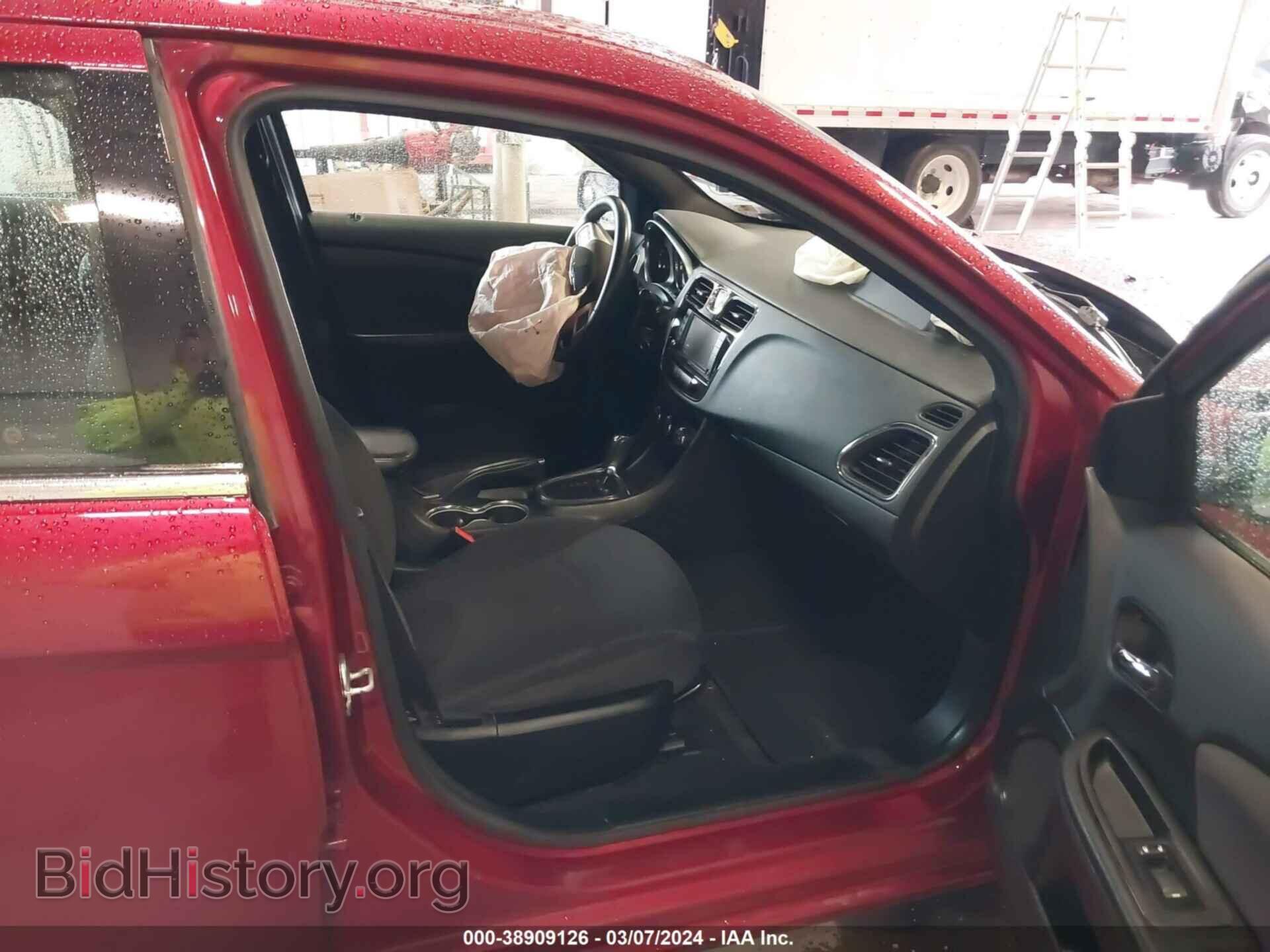 2012 CHRYSLER 200 - VIN: 1C3CCBBG6CN297278 - Фото 5