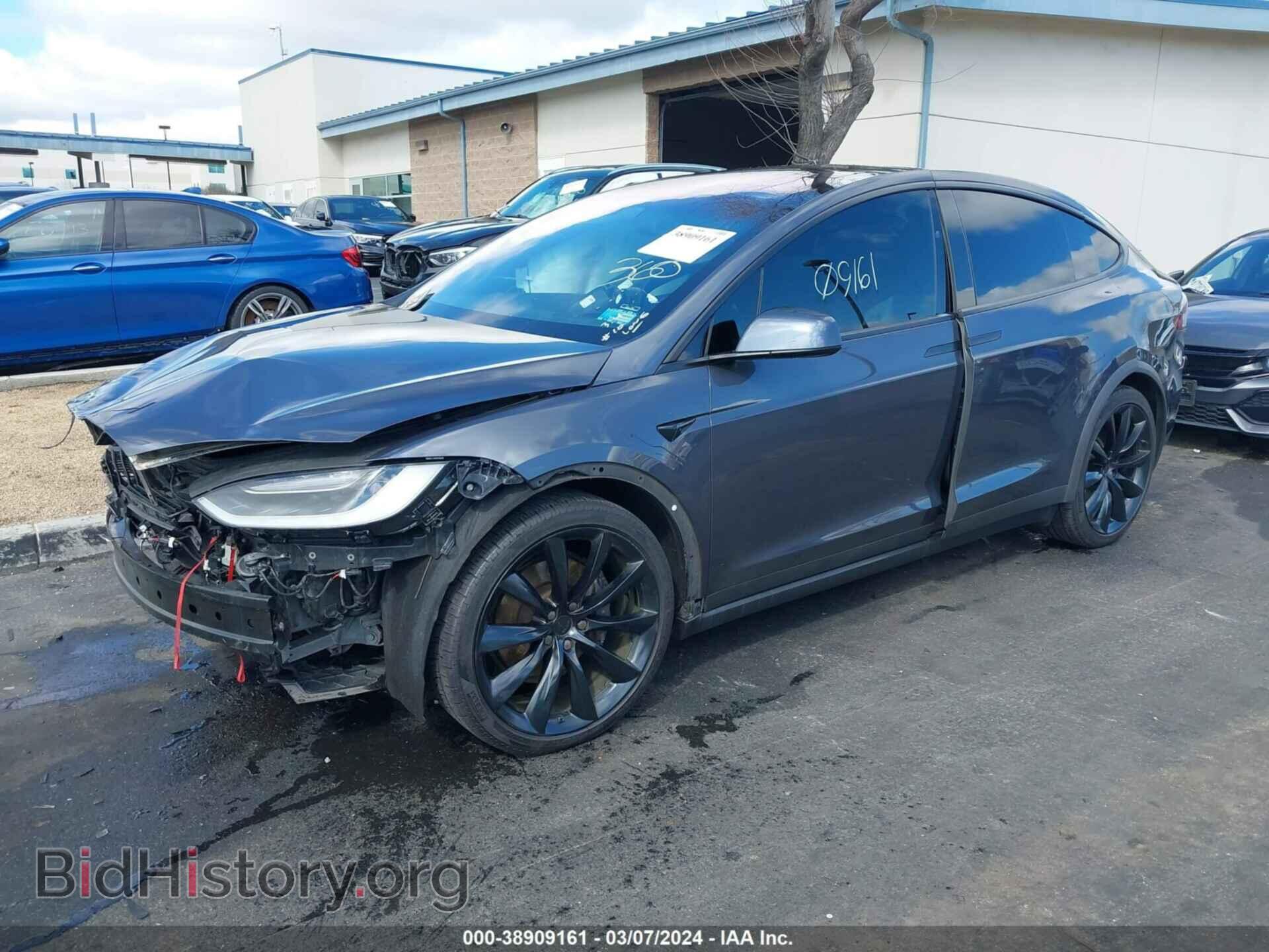 2018 TESLA MODEL X - VIN: 5YJXCDE27JF104740 - Photo 2