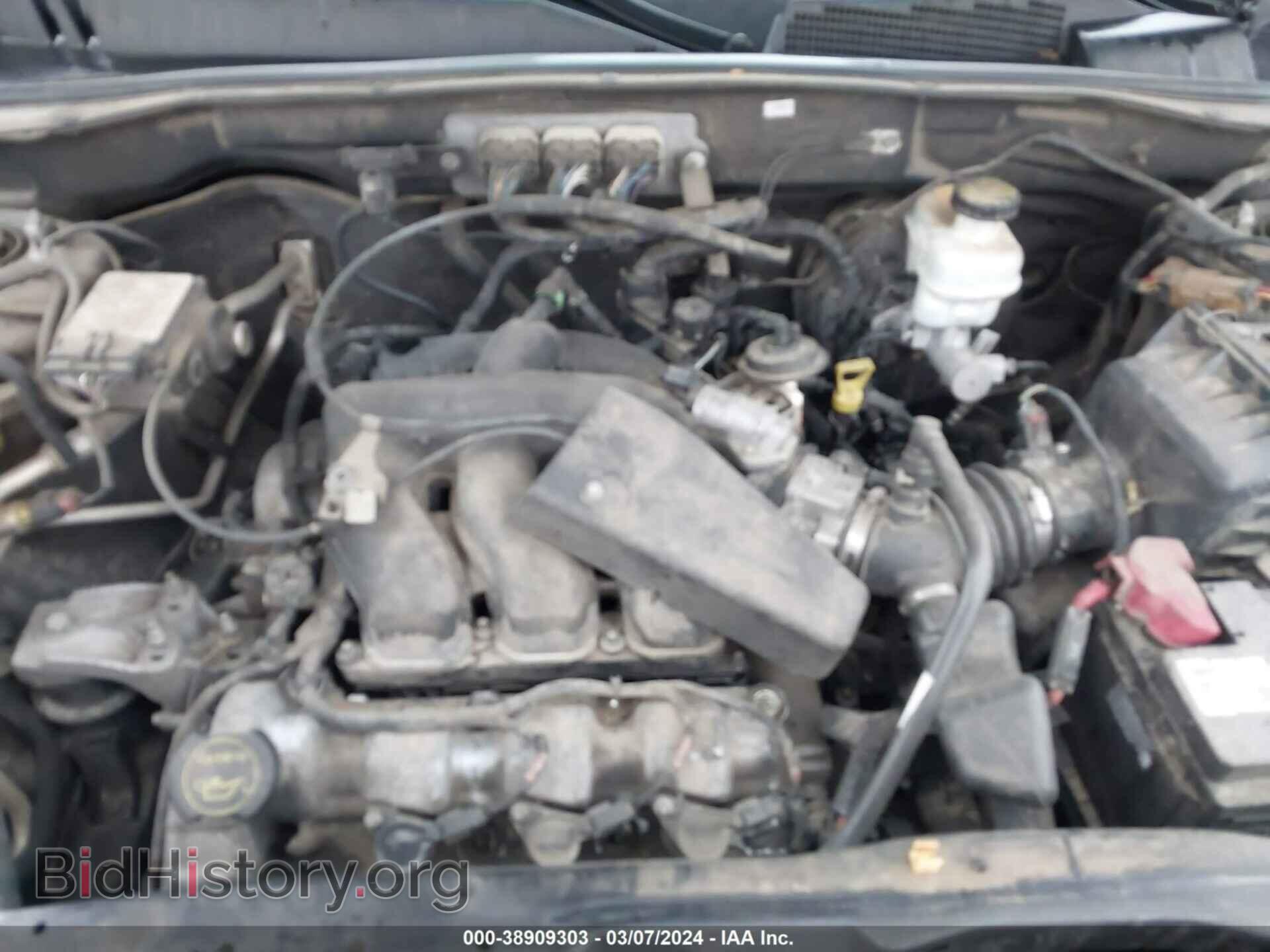 2008 FORD ESCAPE - VIN: 1FMCU04178KA67291 - Фото 10