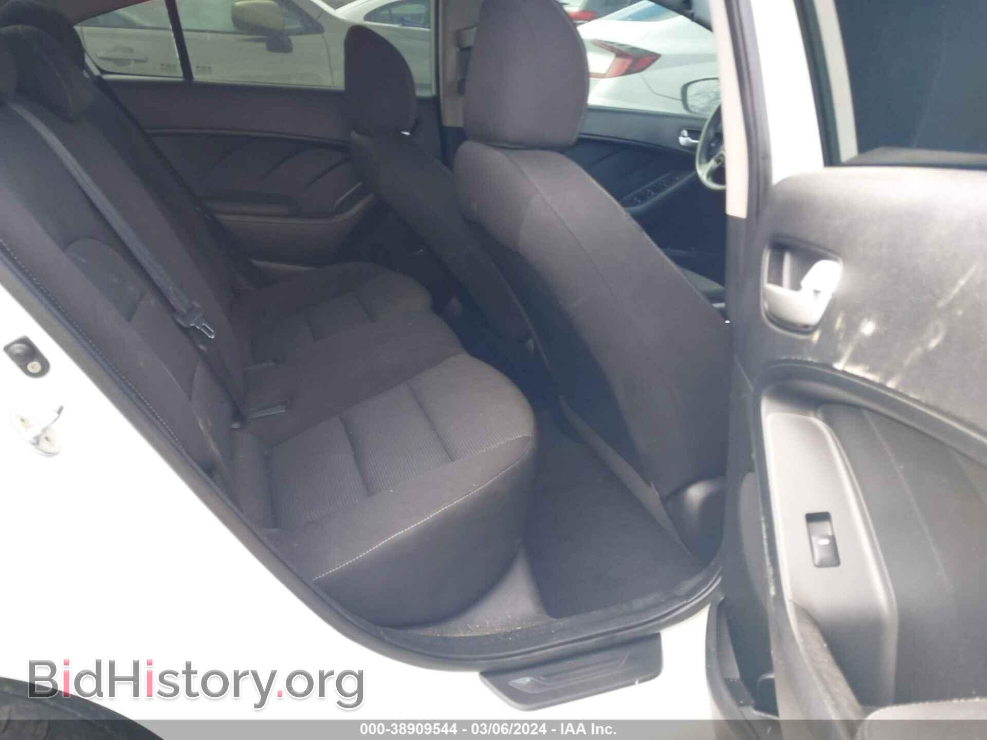 2017 KIA FORTE - VIN: 3KPFK4A78HE040269 - Фото 7