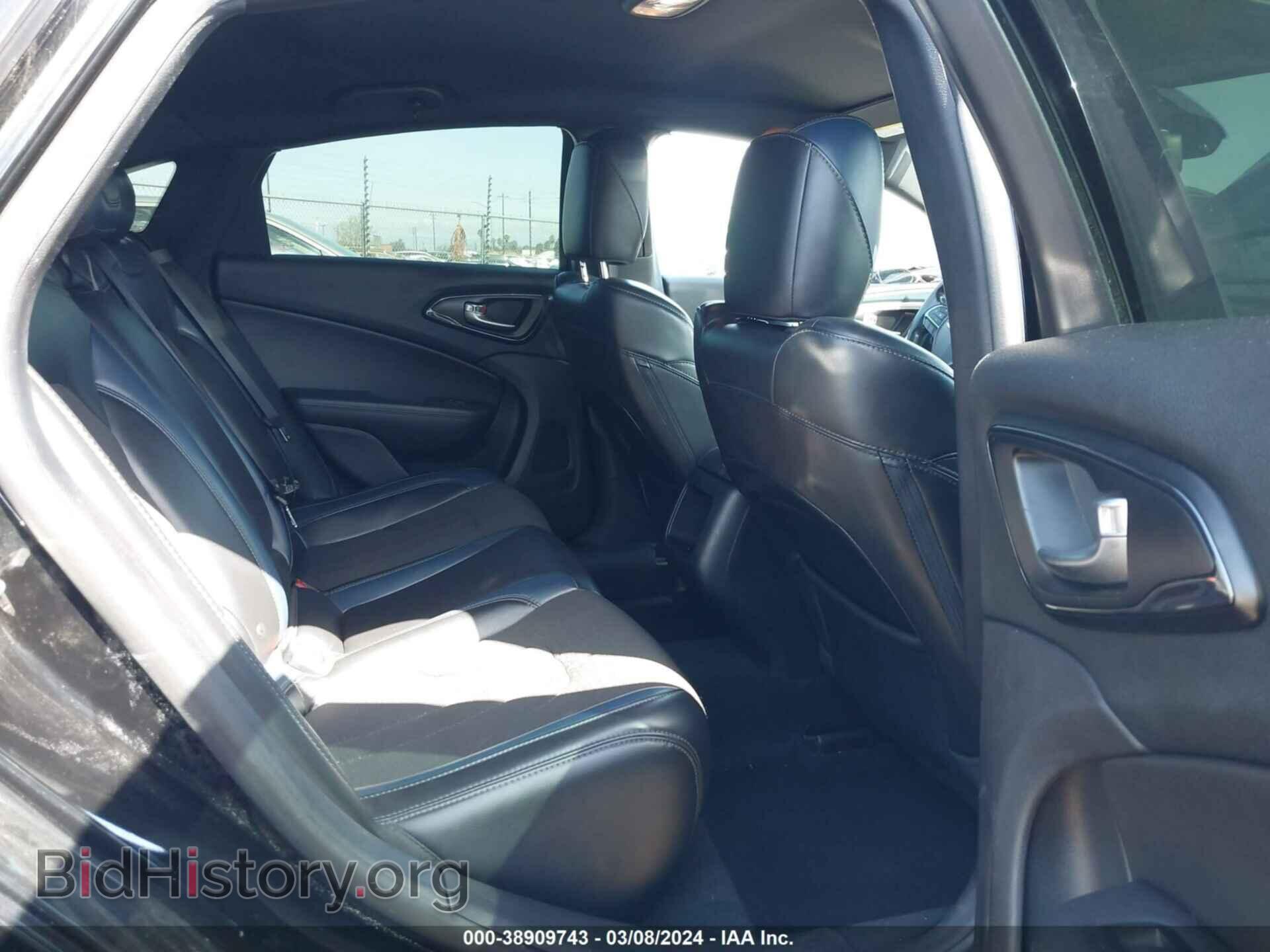 2016 CHRYSLER 200 - VIN: 1C3CCCBB7GN195908 - Photo 8
