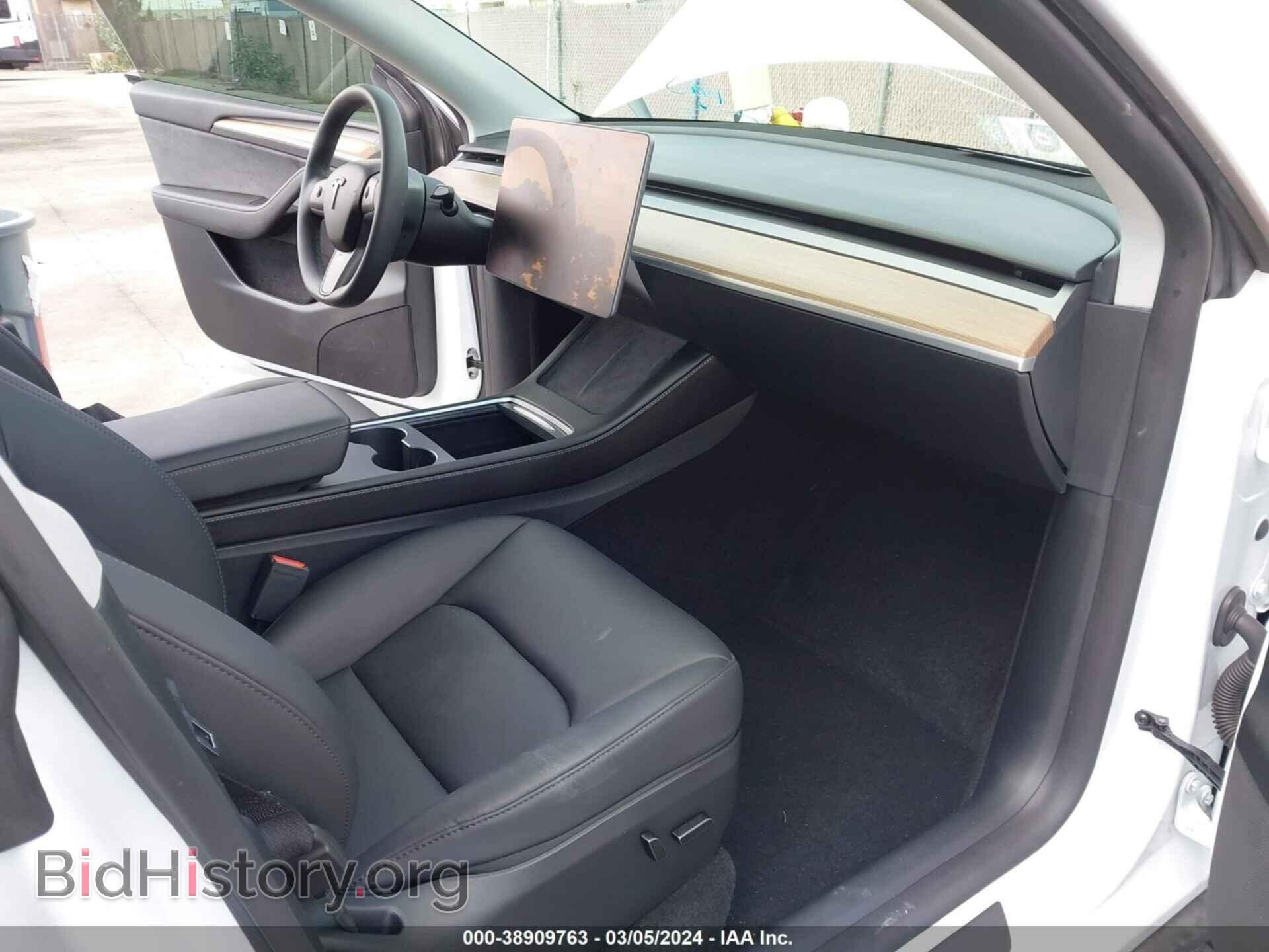 2023 TESLA MODEL Y - VIN: 7SAYGDEEXPF805528 - Фото 5