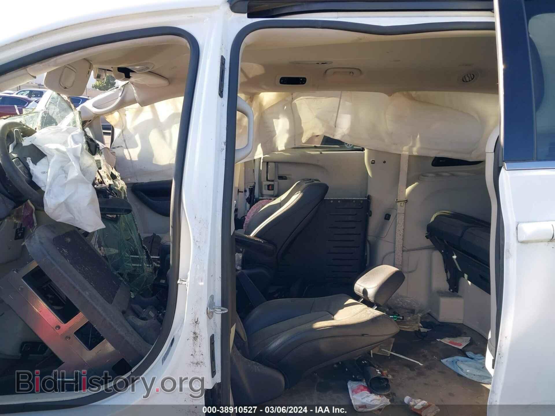 2019 CHRYSLER PACIFICA - VIN: 2C4RC1EG4KR653272 - Photo 8