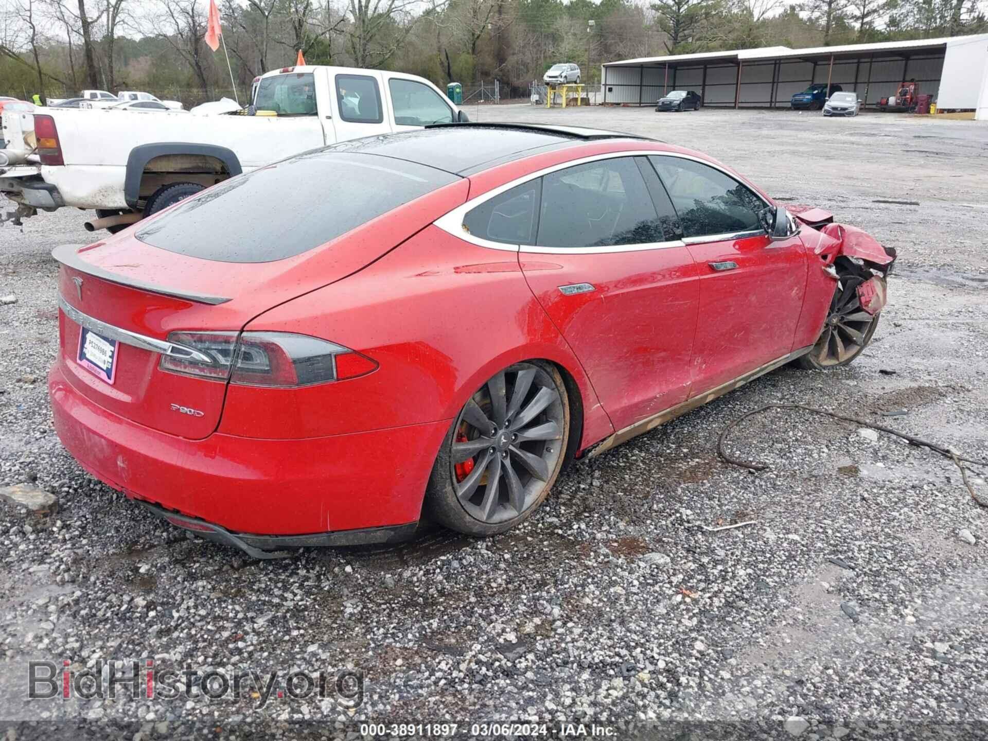 2015 TESLA MODEL S - VIN: 5YJSA1E48FF114085 - Photo 4