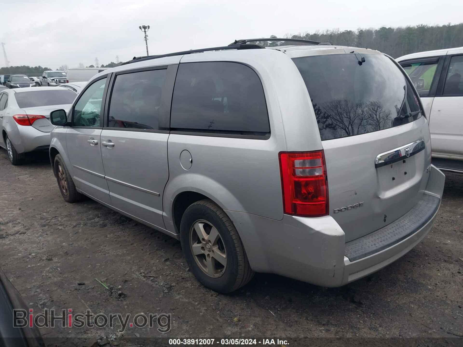 2010 DODGE GRAND CARAVAN - VIN: 2D4RN5D16AR219175 - Фото 3