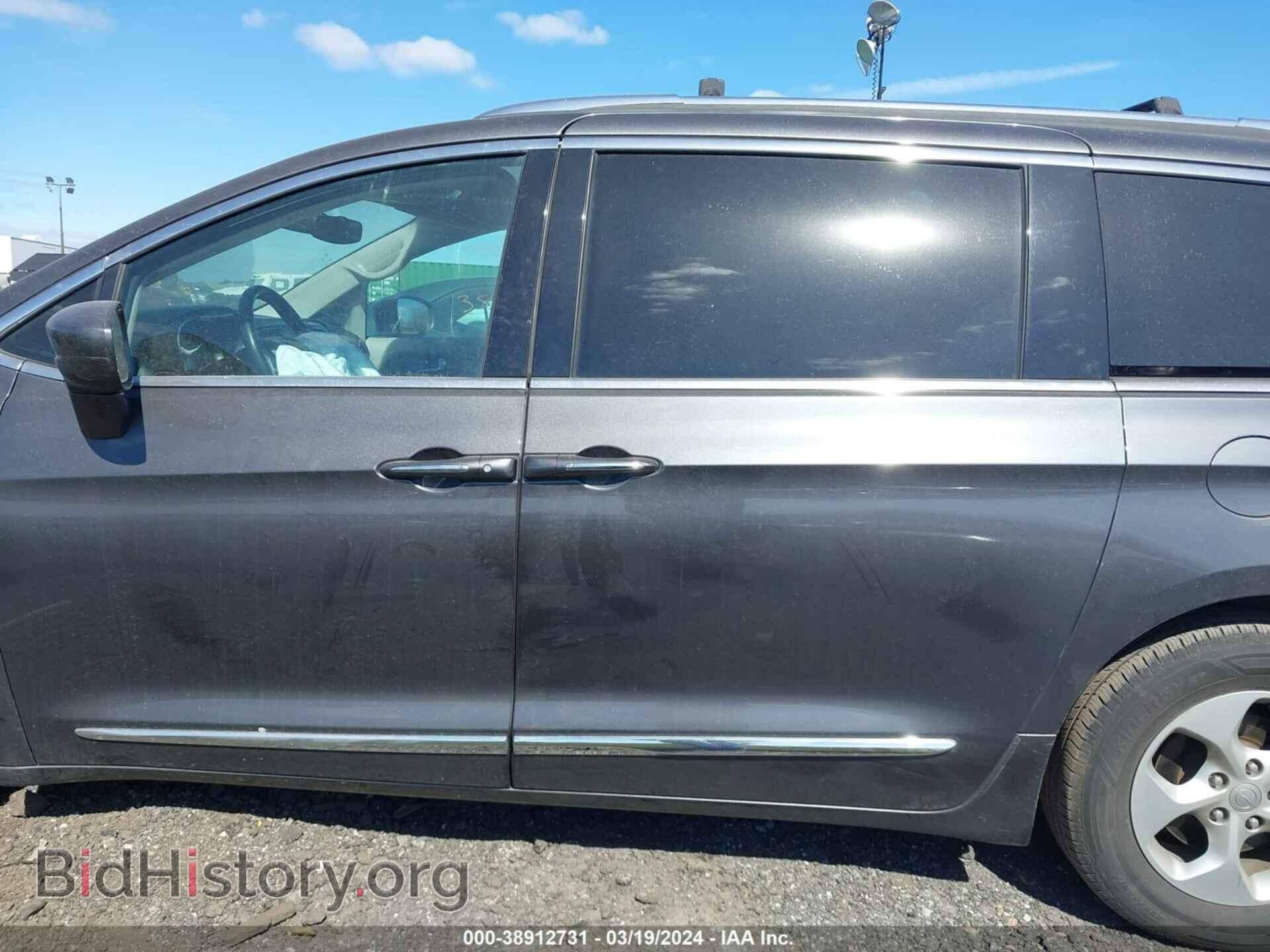2017 CHRYSLER PACIFICA - VIN: 2C4RC1EG4HR722728 - Фото 14