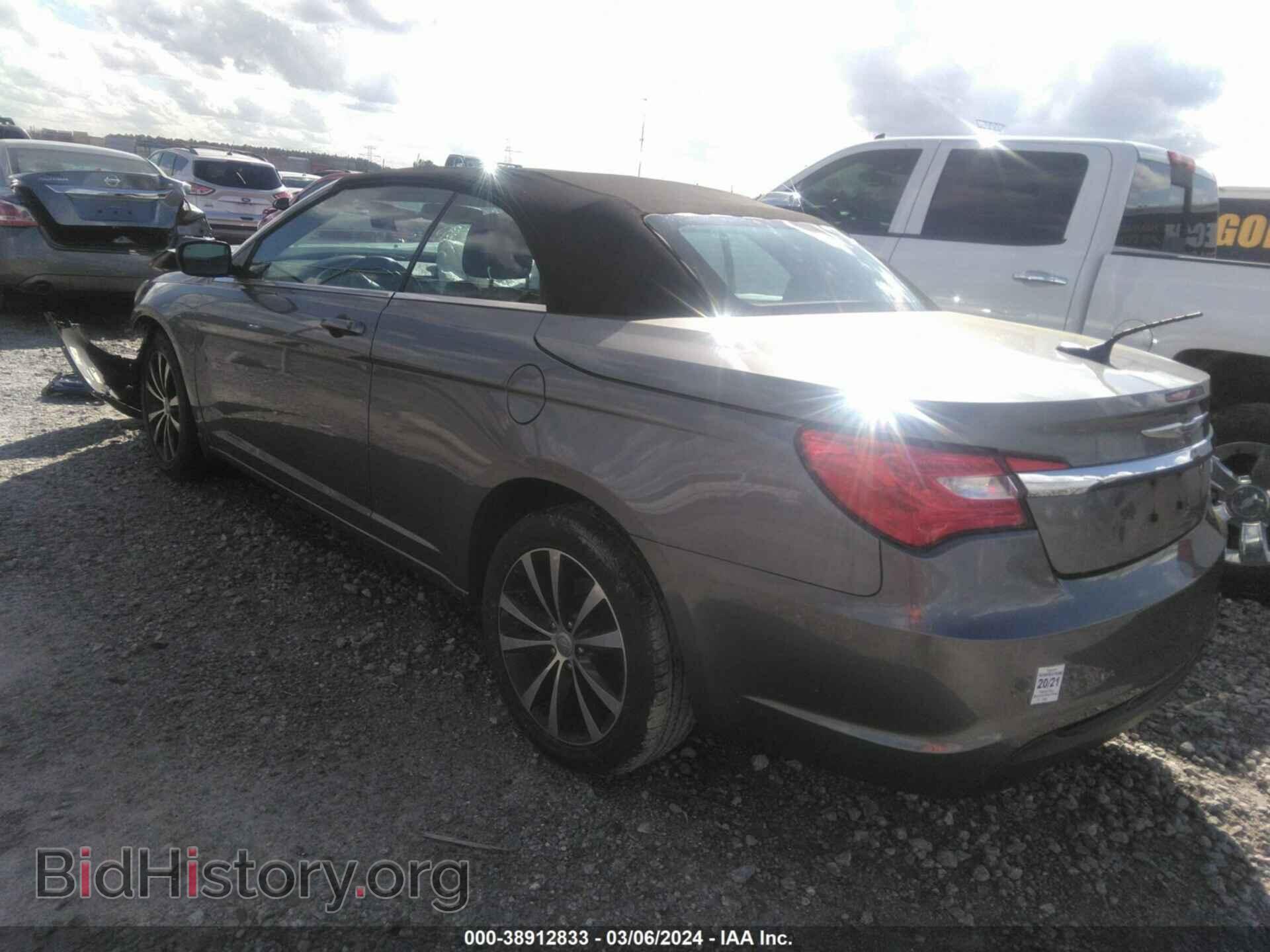 2011 CHRYSLER 200 - VIN: 1C3BC8EG1BN614151 - Фото 3