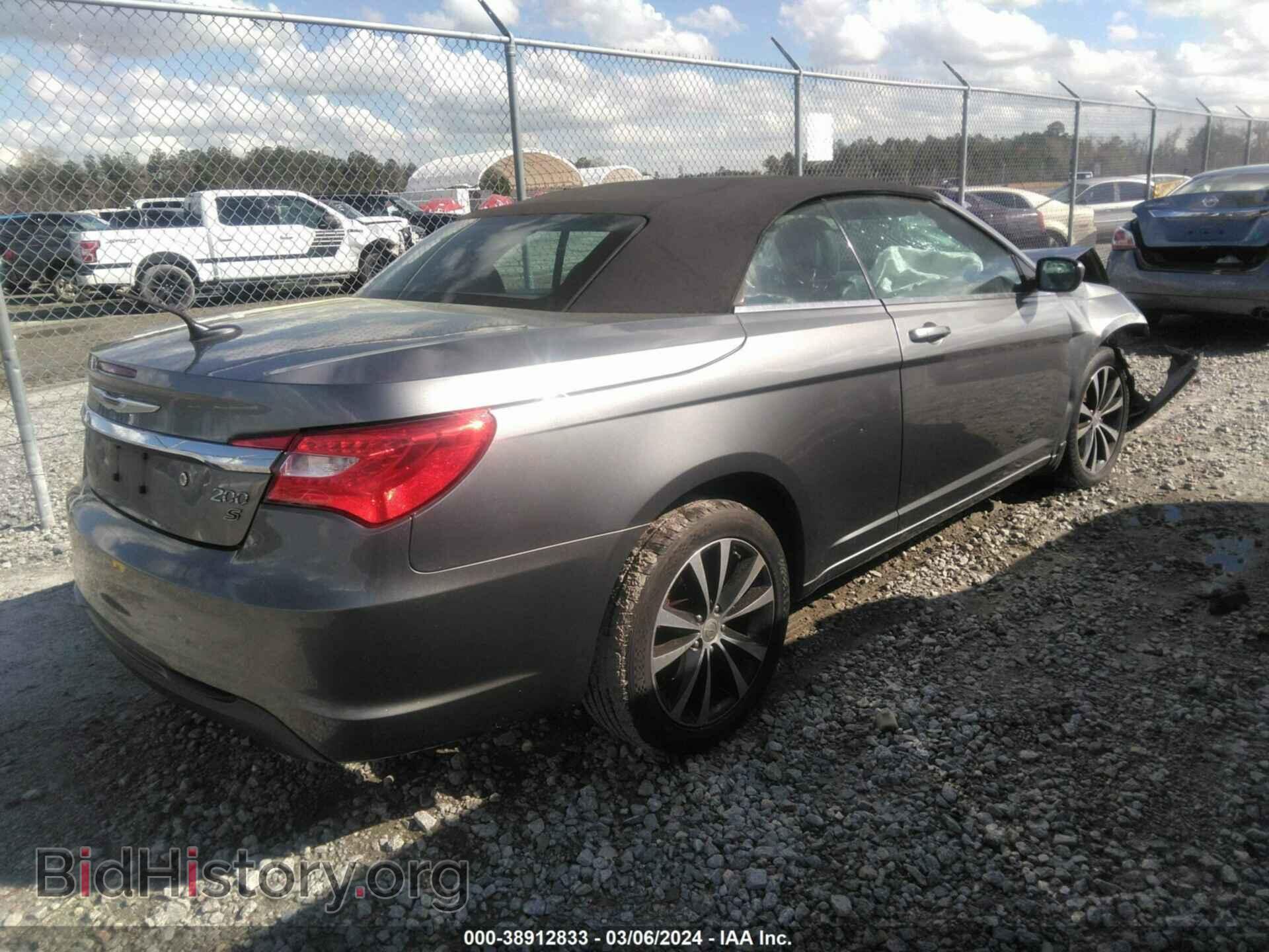 2011 CHRYSLER 200 - VIN: 1C3BC8EG1BN614151 - Фото 4