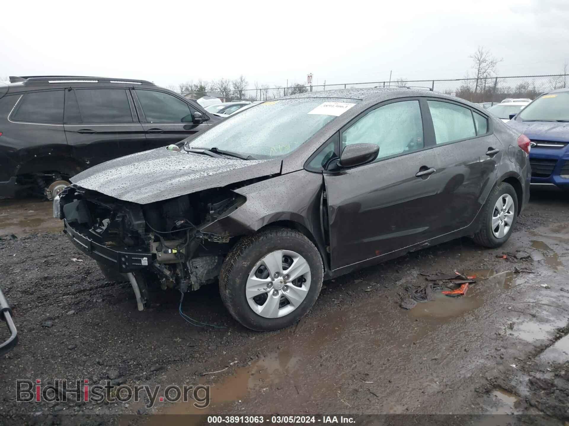 2017 KIA FORTE - VIN: 3KPFL4A76HE048271 - Photo 2