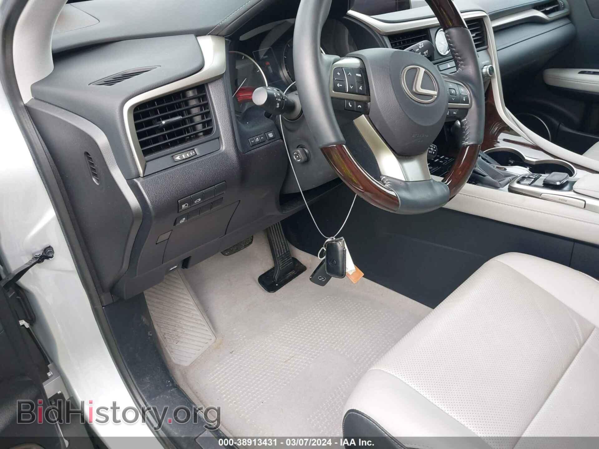 2018 LEXUS RX 350 - VIN: 2T2ZZMCA4JC096209 - Фото 11