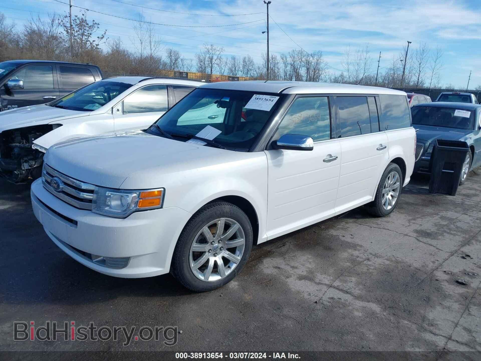 2011 FORD FLEX - VIN: 2FMGK5DC3BBD20369 - Photo 2