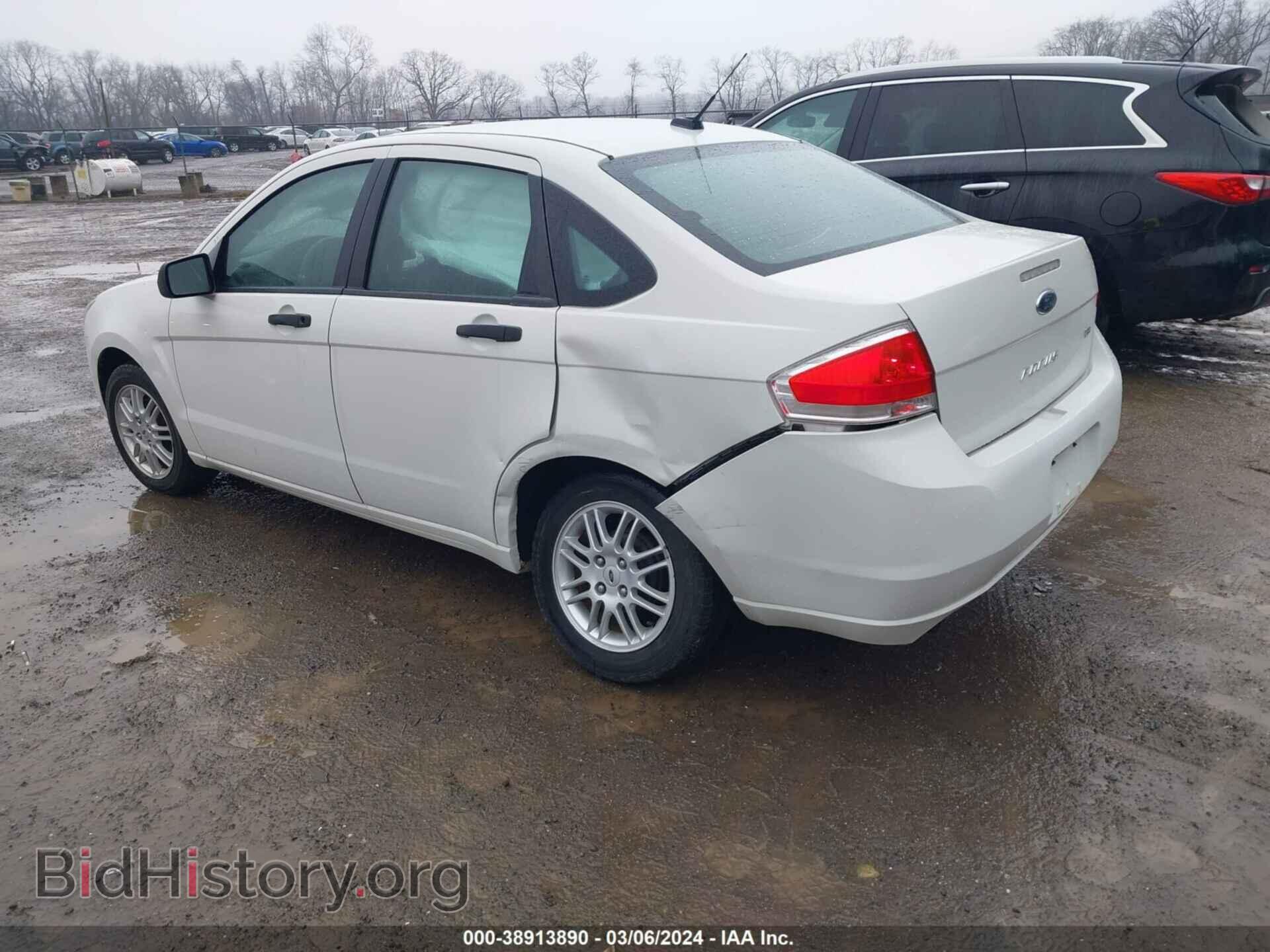 2010 FORD FOCUS - VIN: 1FAHP3FN7AW121552 - Фото 3