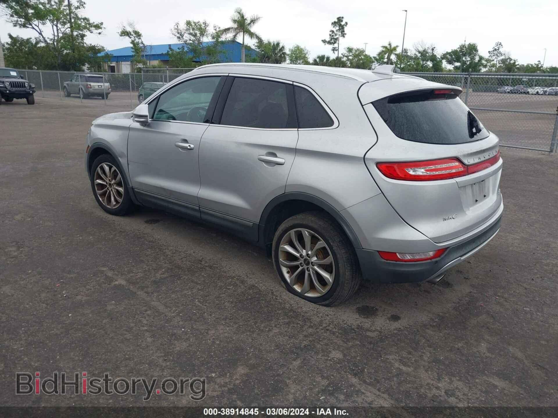 2017 LINCOLN MKC - VIN: 5LMCJ2D90HUL35223 - Фото 3