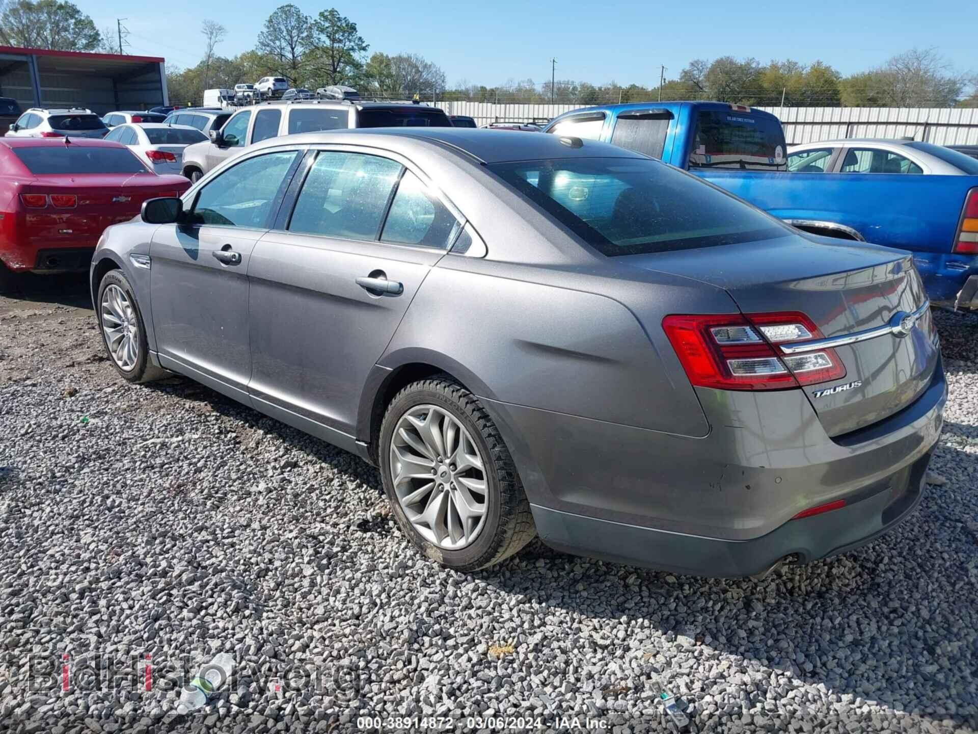 2013 FORD TAURUS - VIN: 1FAHP2F80DG188481 - Фото 3