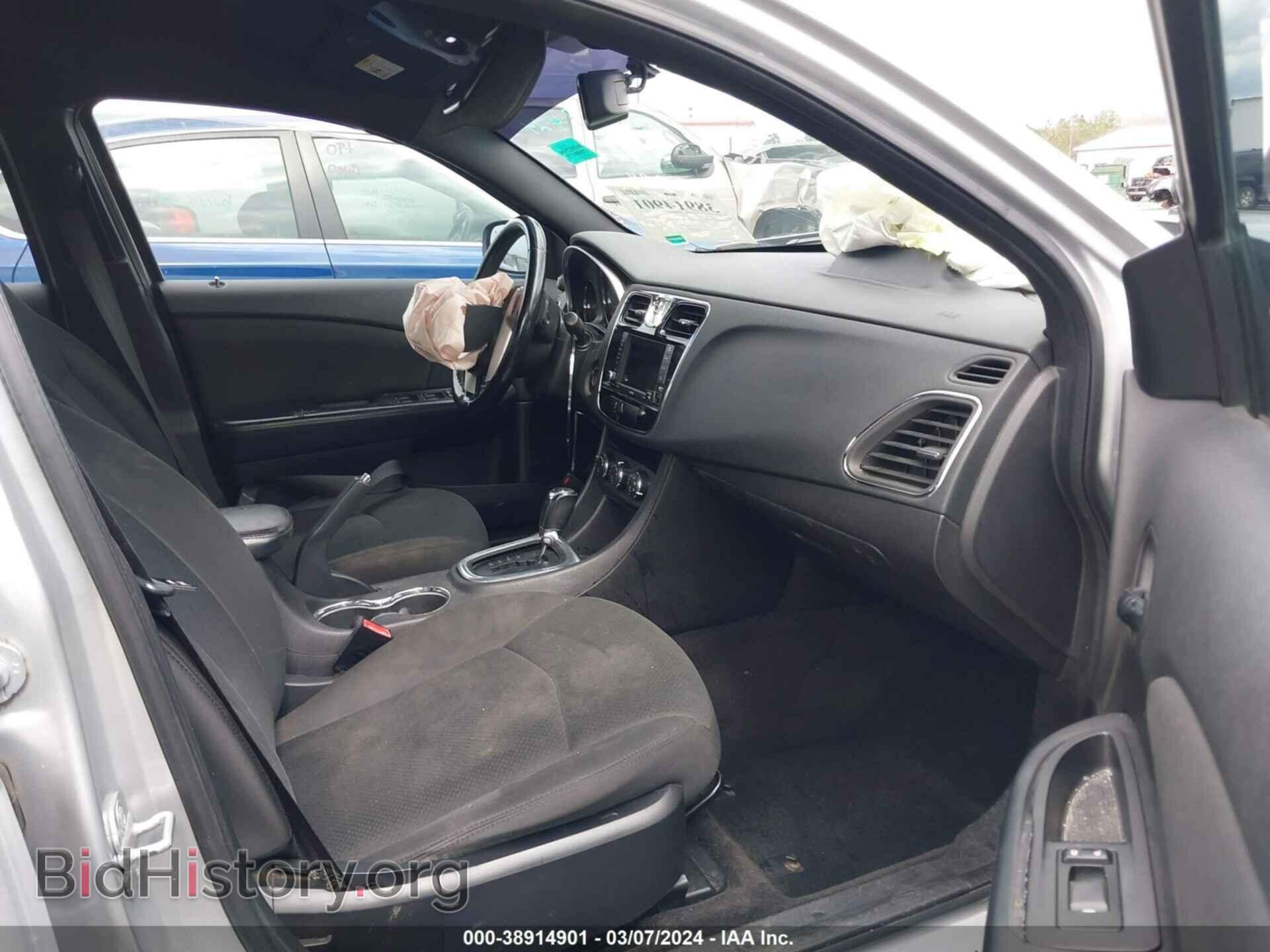 2012 CHRYSLER 200 - VIN: 1C3CCBBG4CN130966 - Фото 5