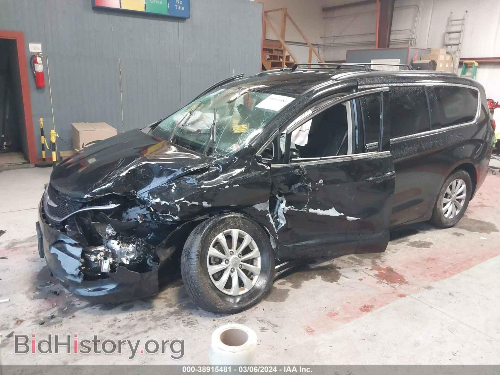 2017 CHRYSLER PACIFICA - VIN: 2C4RC1DG7HR512237 - Фото 2