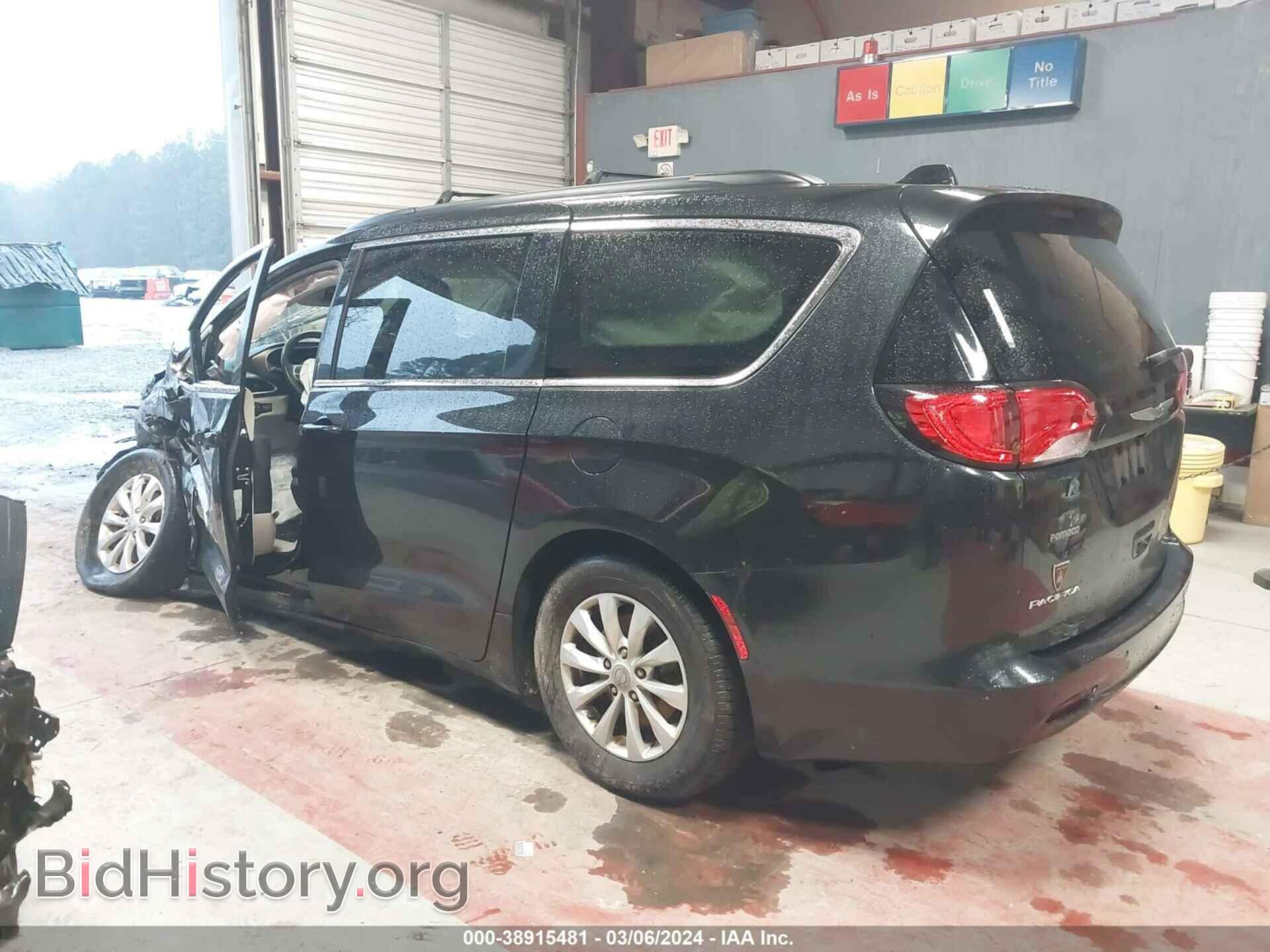 2017 CHRYSLER PACIFICA - VIN: 2C4RC1DG7HR512237 - Фото 3