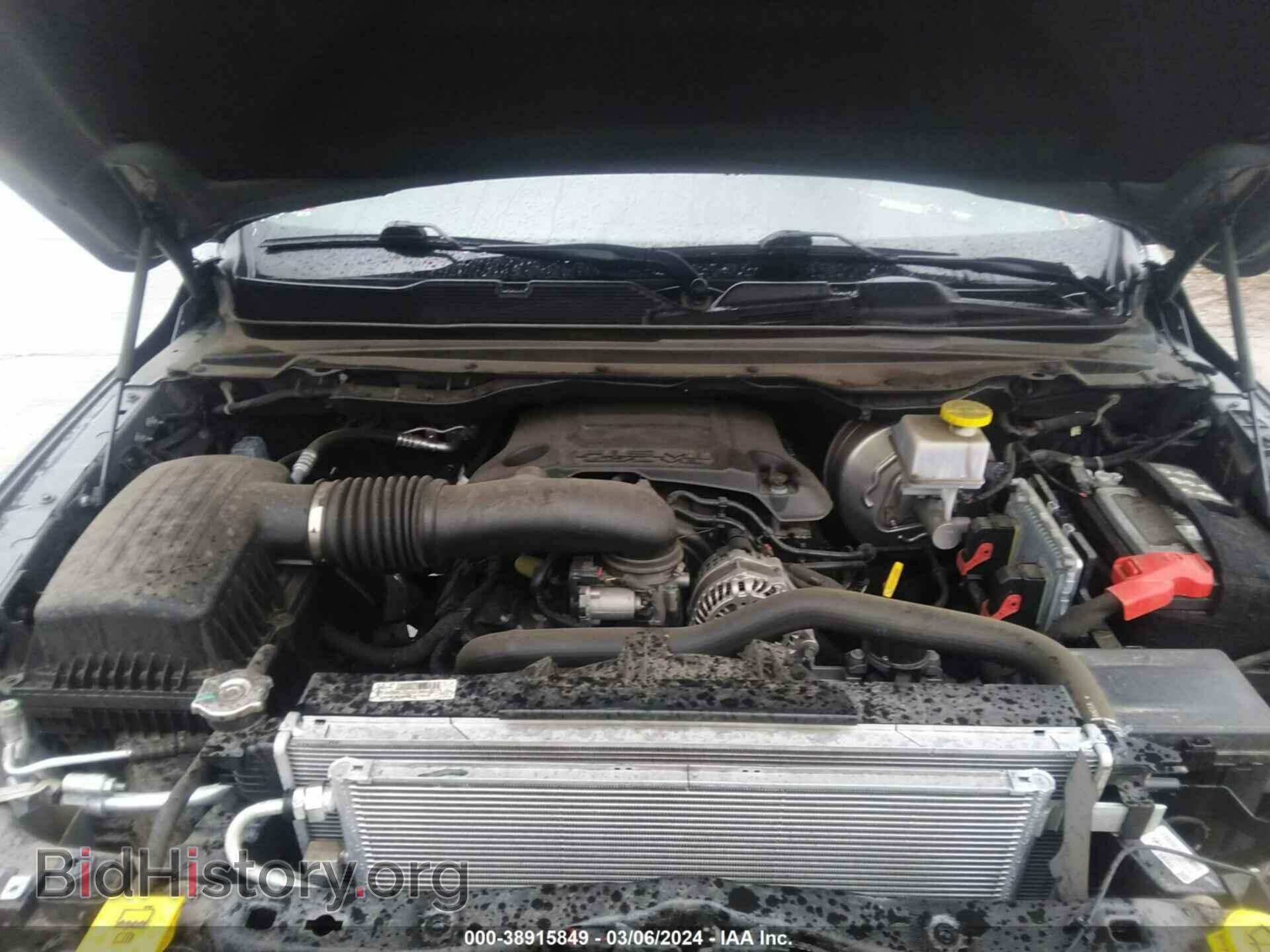 2020 RAM 1500 - VIN: 1C6SRFFT8LN379010 - Фото 10