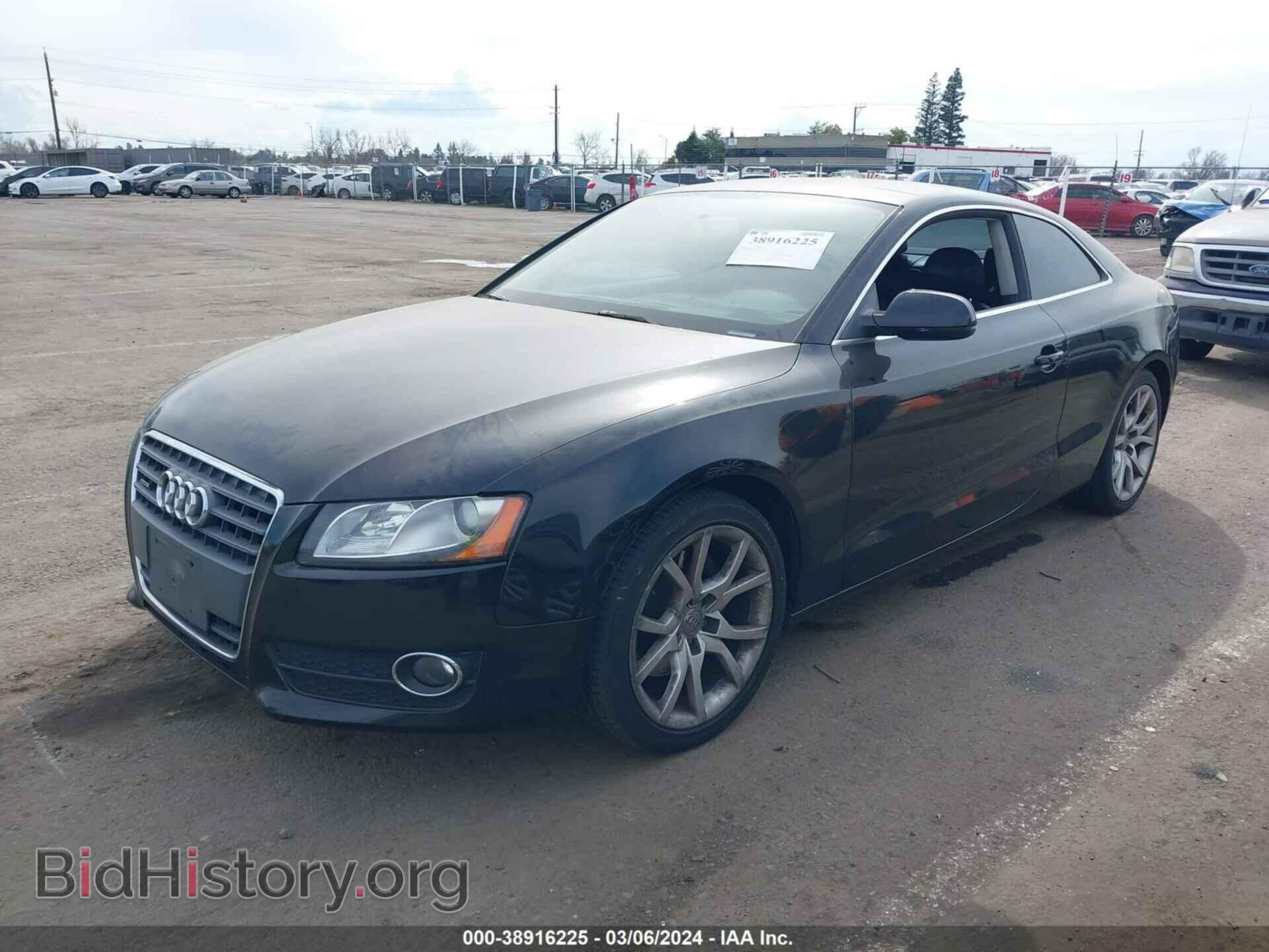 2011 AUDI A5 - VIN: WAUCFAFRXBA068212 - Фото 2