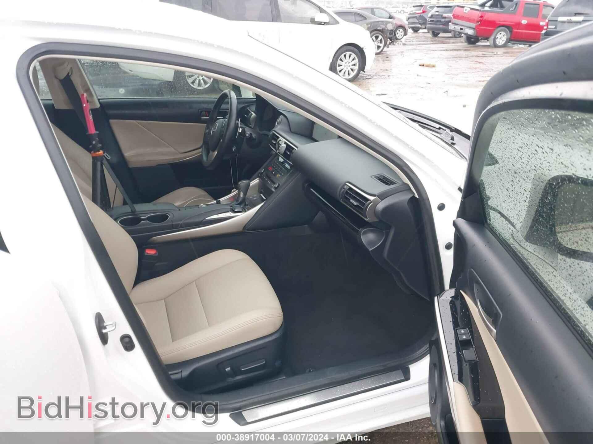 2020 LEXUS IS 300 - VIN: JTHDA1D2XL5104596 - Фото 5