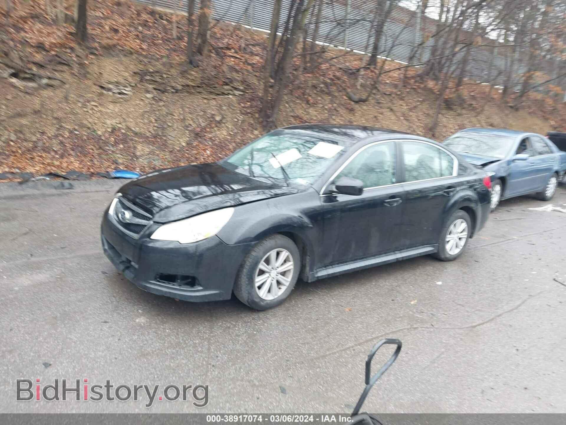 2011 SUBARU LEGACY - VIN: 4S3BMBC61B3256559 - Фото 2