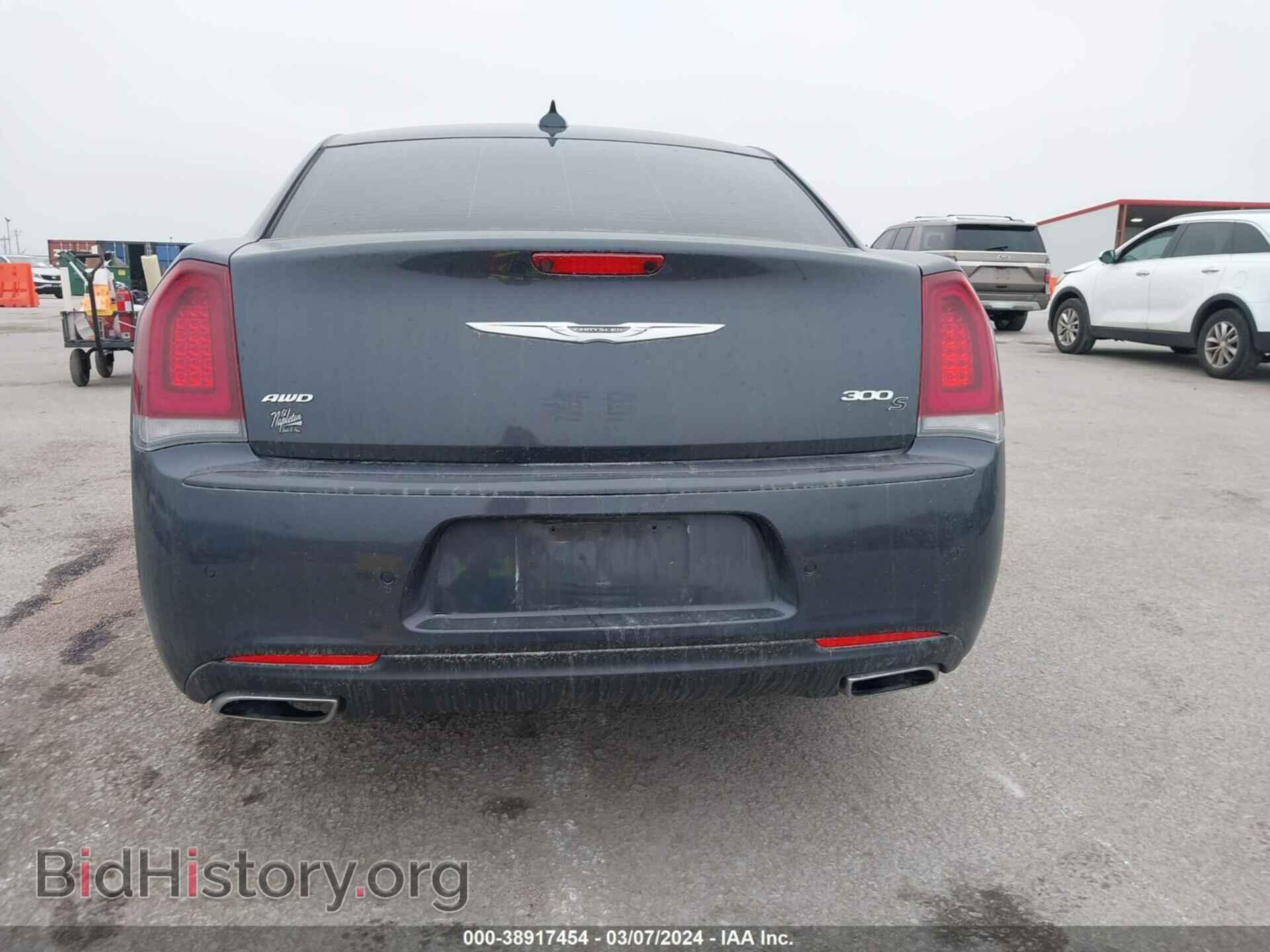 2016 CHRYSLER 300 - VIN: 2C3CCAGG6GH208584 - Фото 16