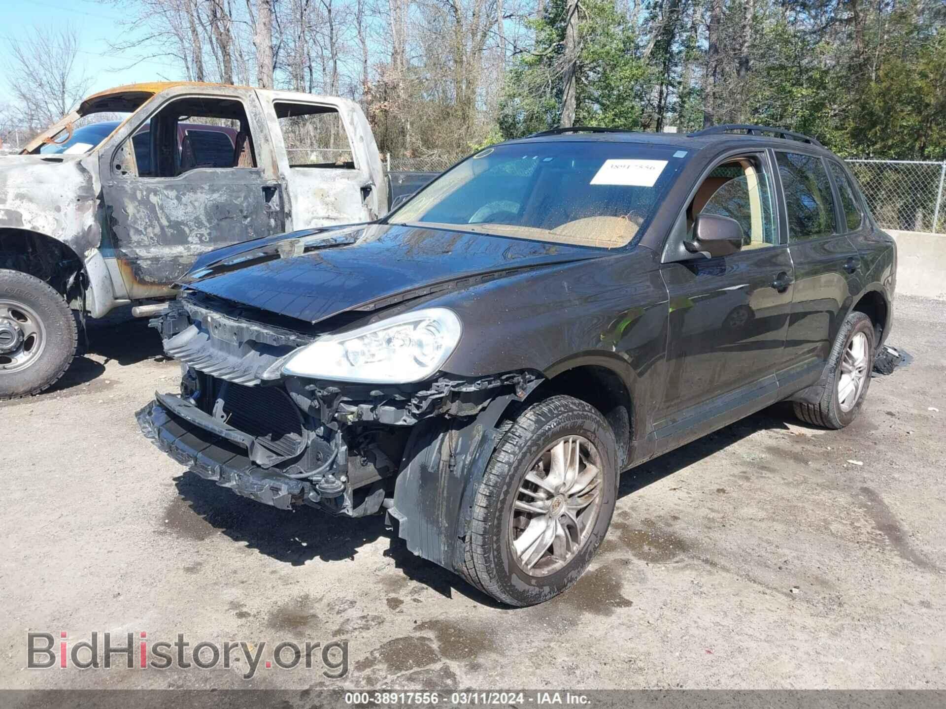 2010 PORSCHE CAYENNE - VIN: WP1AA2AP0ALA02855 - Фото 2