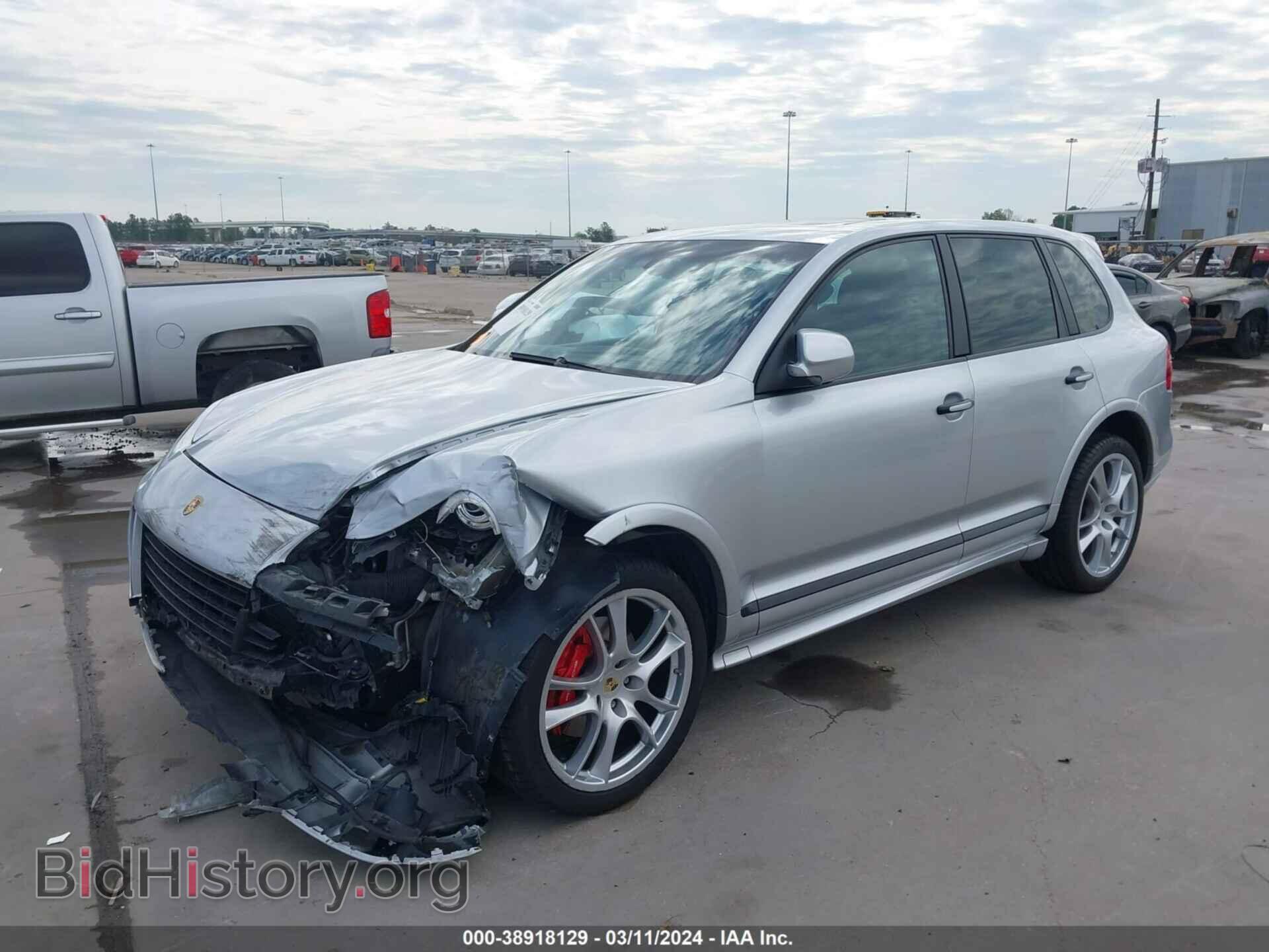 2010 PORSCHE CAYENNE - VIN: WP1AD2AP8ALA61014 - Фото 2