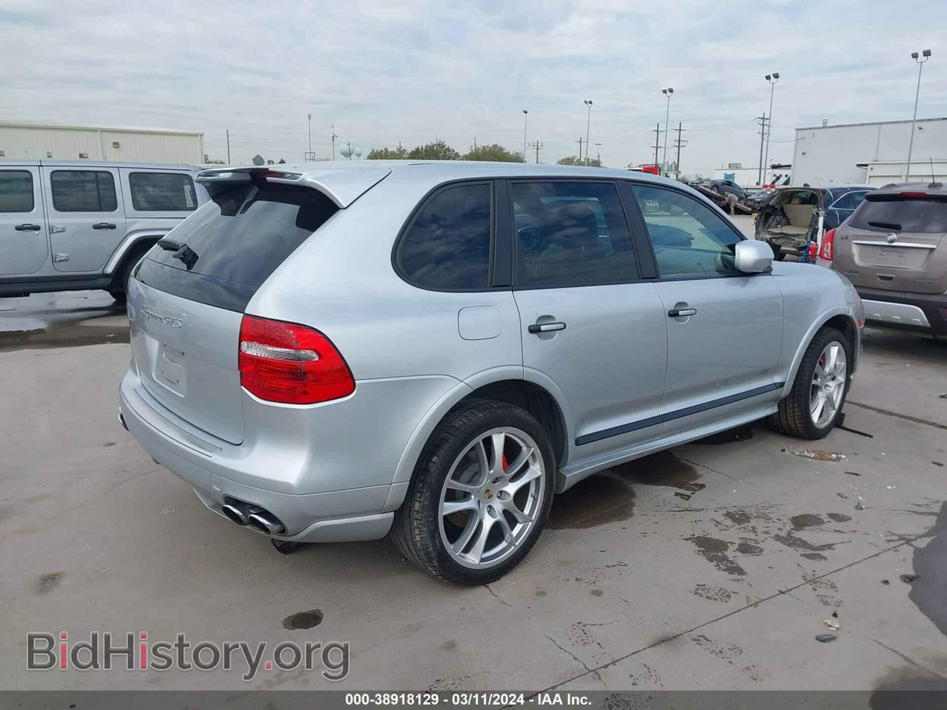 2010 PORSCHE CAYENNE - VIN: WP1AD2AP8ALA61014 - Фото 4