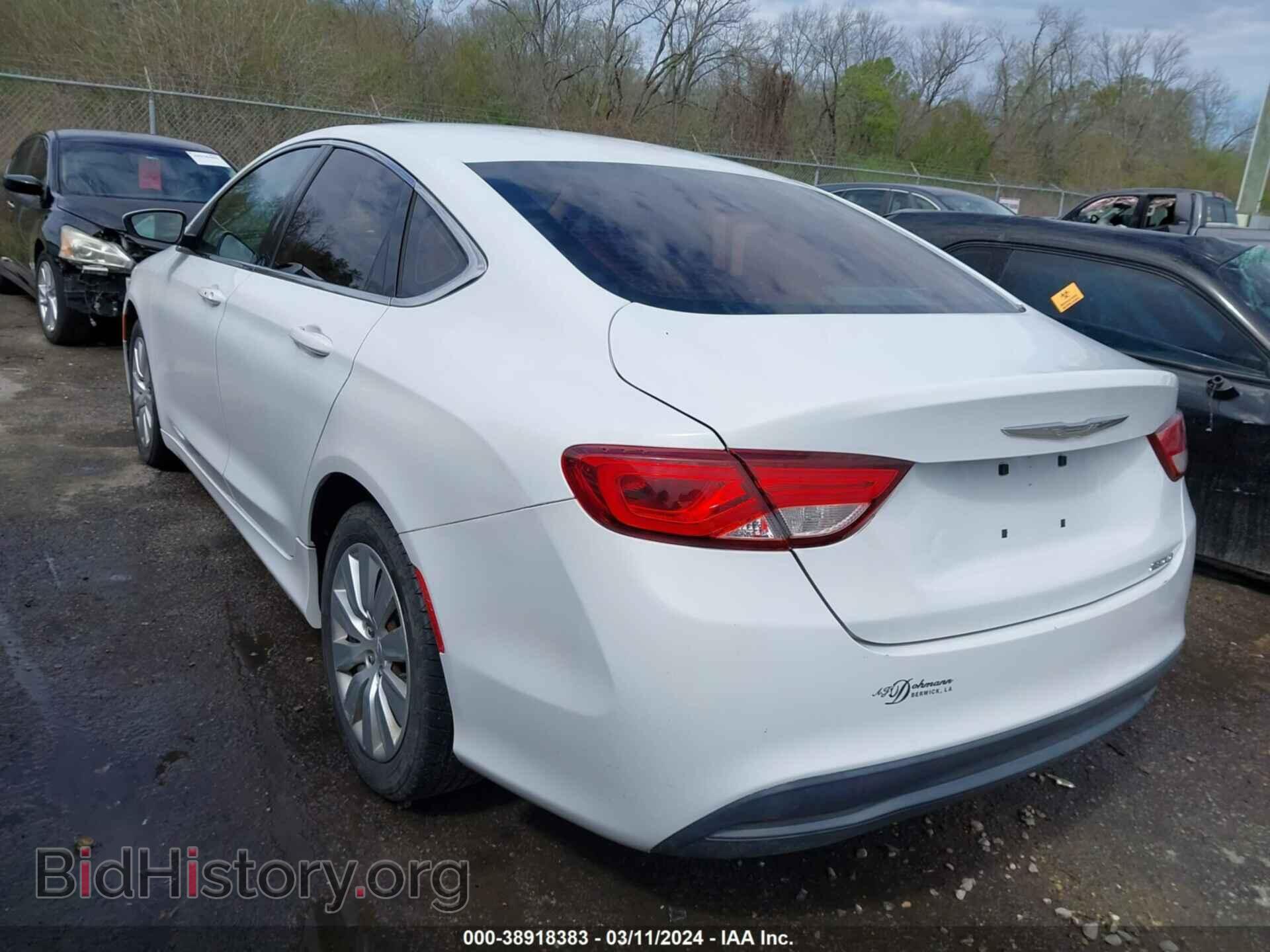 2016 CHRYSLER 200 - VIN: 1C3CCCFB7GN134844 - Фото 3