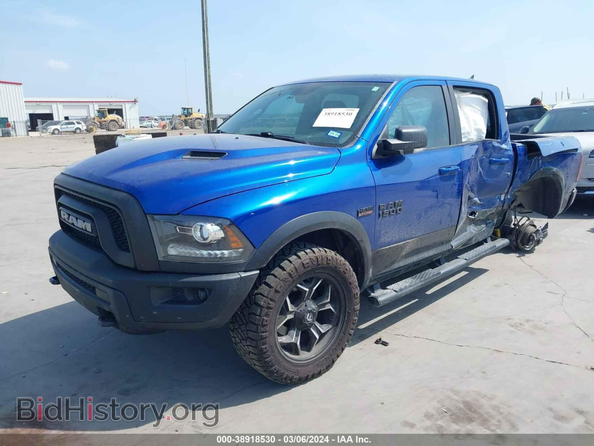 2018 RAM 1500 - VIN: 1C6RR7YT1JS110377 - Фото 2