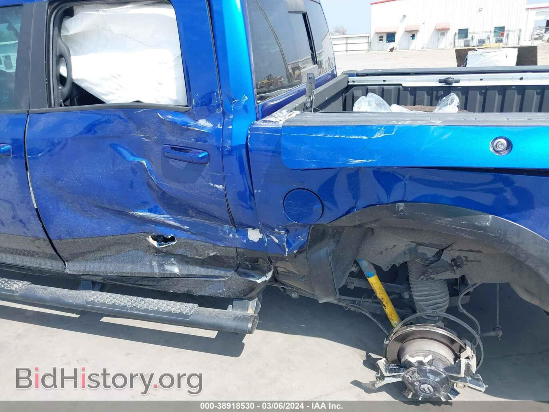 2018 RAM 1500 - VIN: 1C6RR7YT1JS110377 - Фото 6