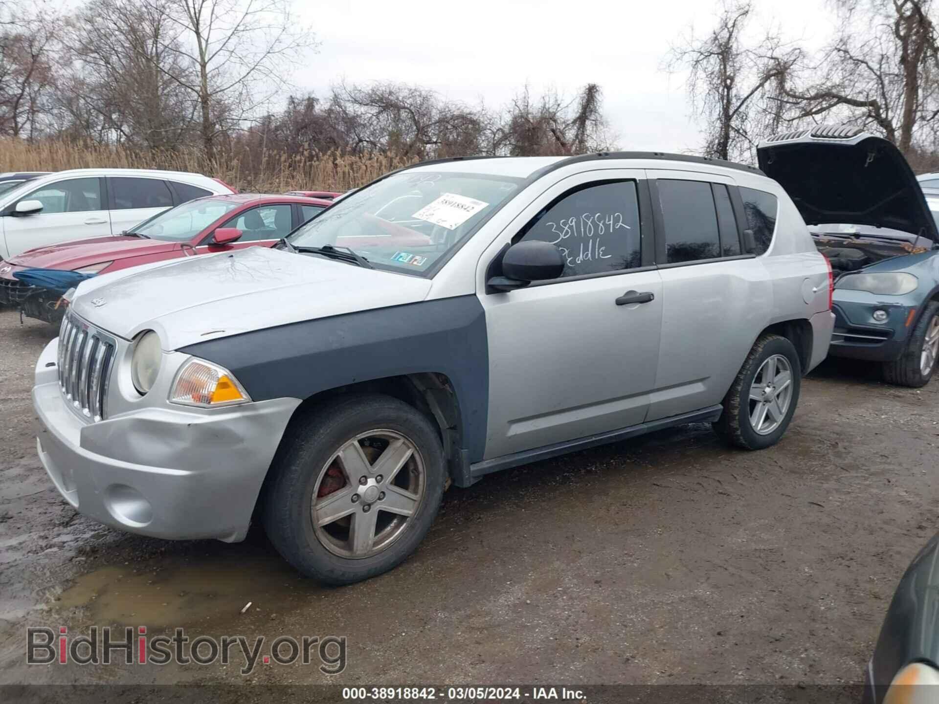 2007 JEEP COMPASS - VIN: 1J8FF47W77D347301 - Photo 2