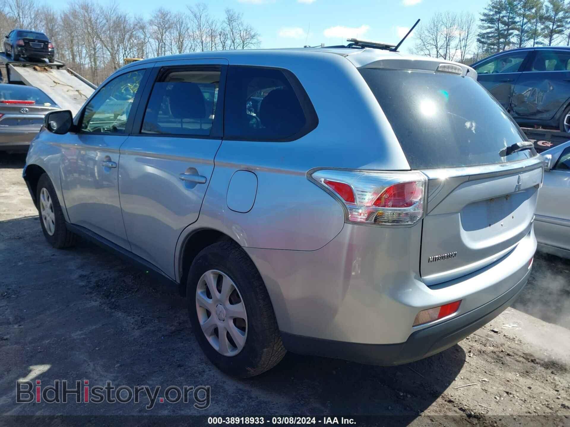 2014 MITSUBISHI OUTLANDER - VIN: JA4AD2A32EZ003458 - Фото 3