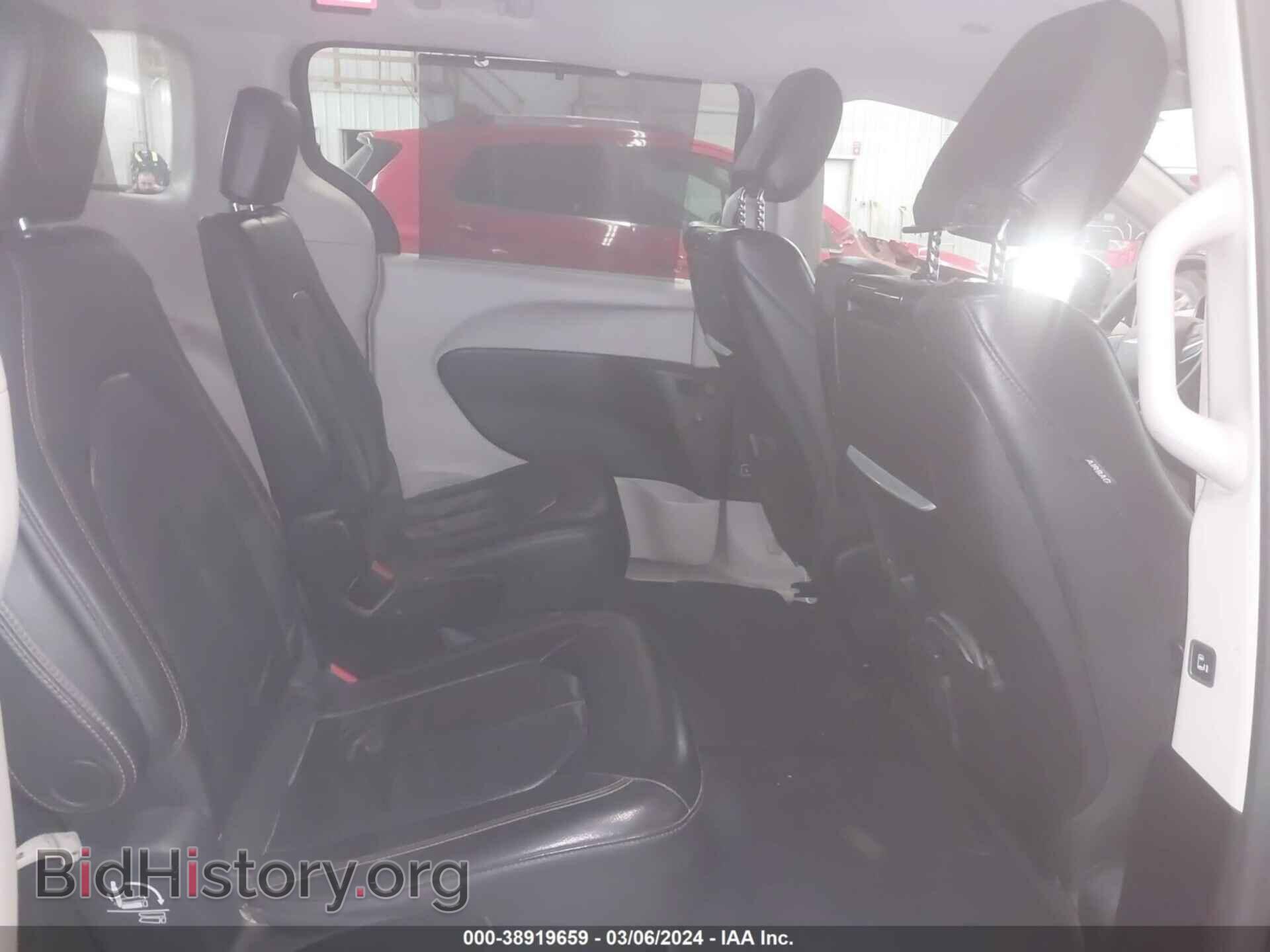 2017 CHRYSLER PACIFICA - VIN: 2C4RC1EG2HR525699 - Photo 8