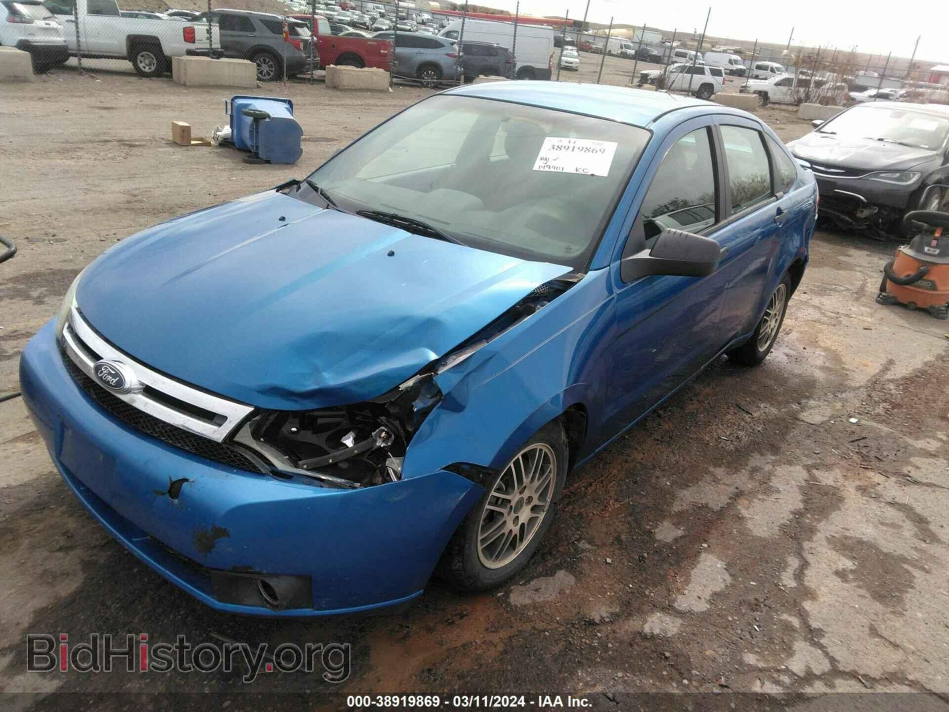 2011 FORD FOCUS - VIN: 1FAHP3FN9BW198683 - Фото 2
