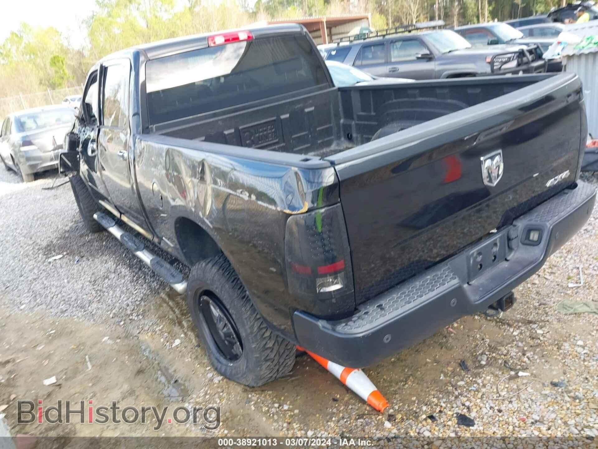 2016 RAM 2500 - VIN: 3C6TR5CT2GG146841 - Фото 3