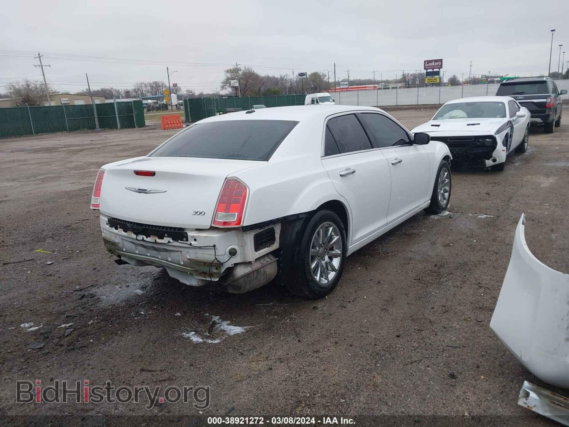2012 CHRYSLER 300 - VIN: 2C3CCACG7CH231775 - Фото 4