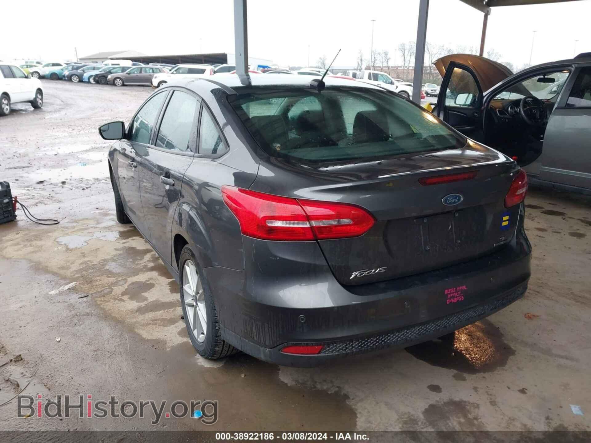 2016 FORD FOCUS - VIN: 1FADP3F2XGL320643 - Фото 3