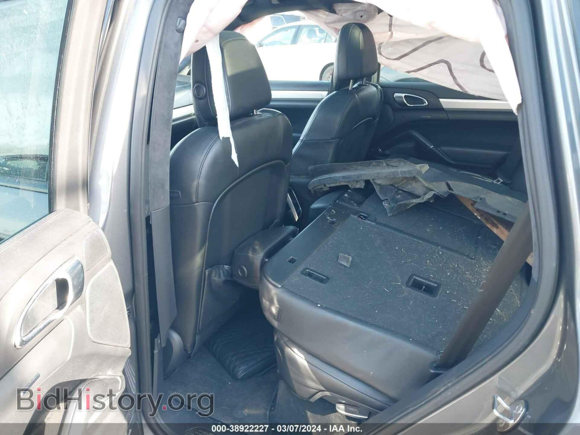 2011 PORSCHE CAYENNE - VIN: WP1AC2A22BLA87889 - Фото 8