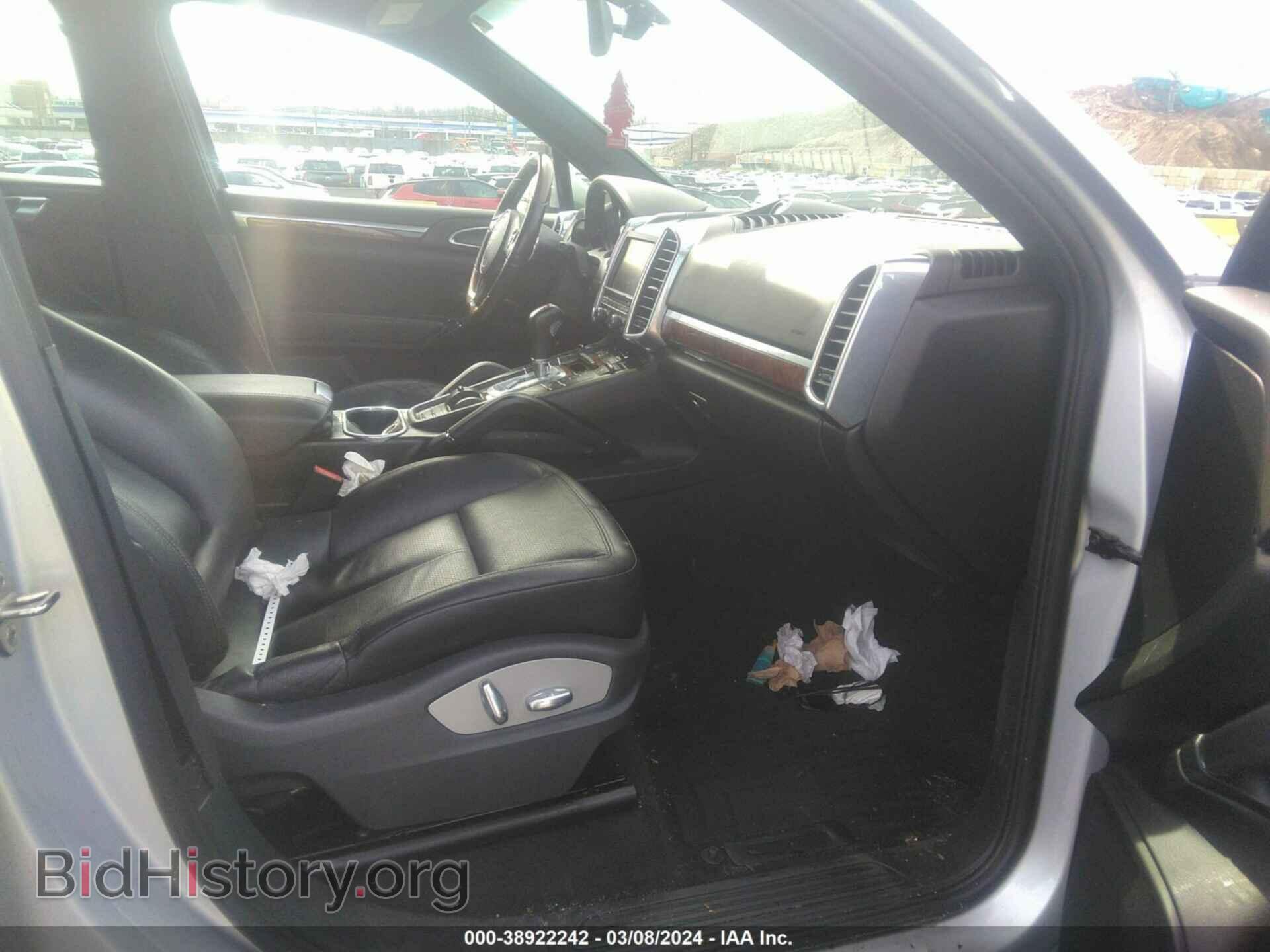 2011 PORSCHE CAYENNE - VIN: WP1AA2A28BLA00096 - Фото 5