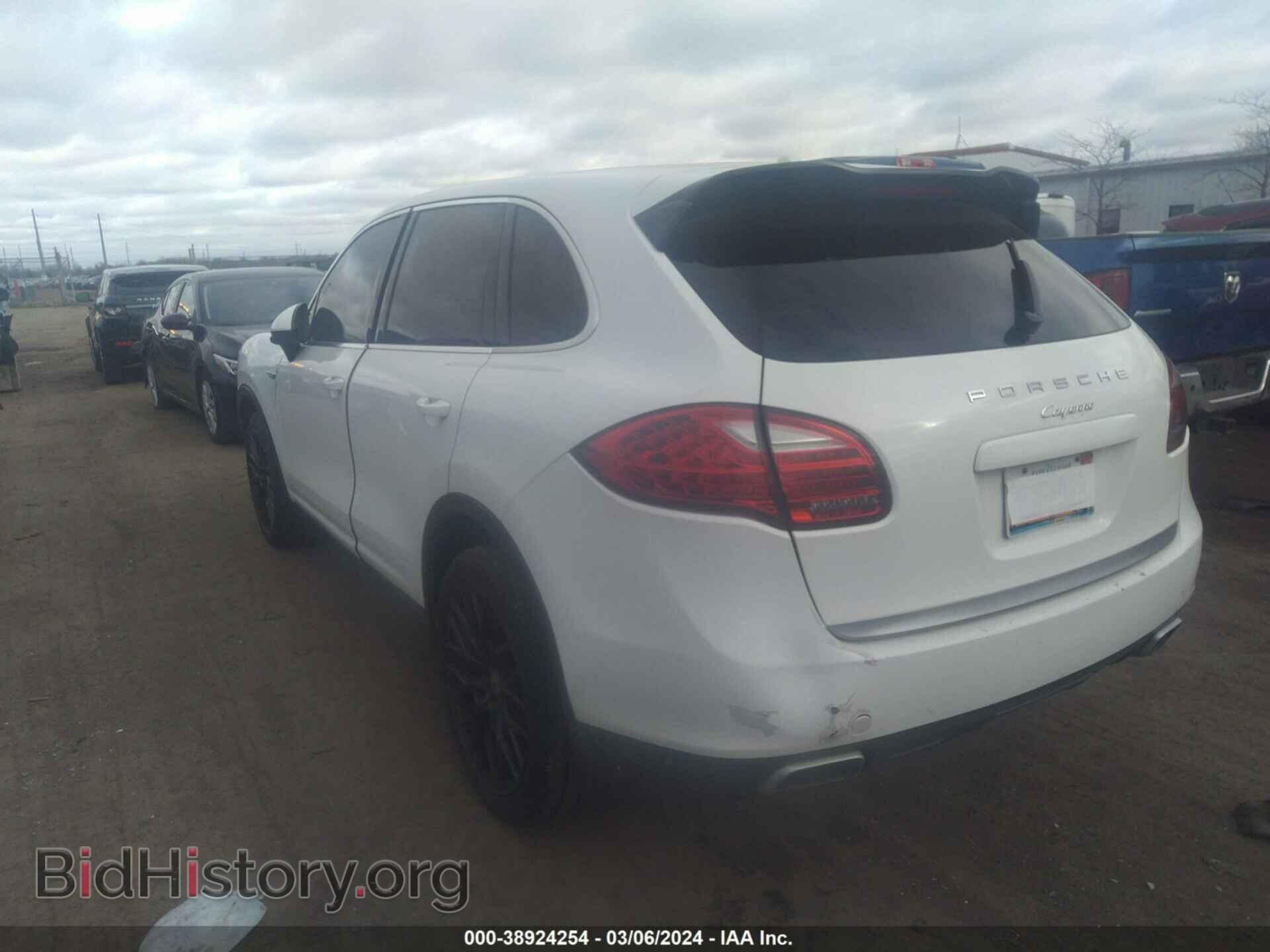 2012 PORSCHE CAYENNE - VIN: WP1AA2A25CLA08836 - Фото 3