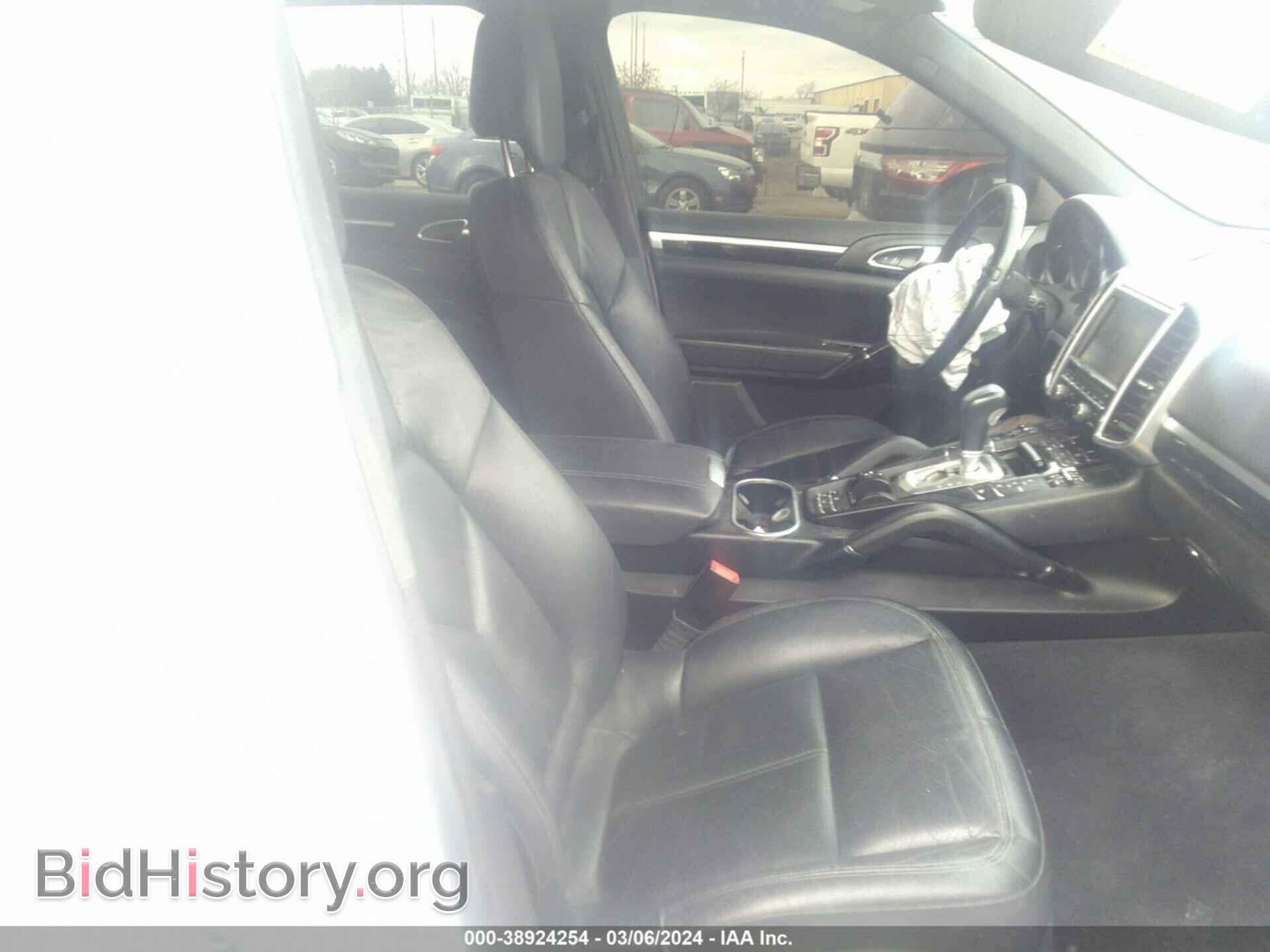 2012 PORSCHE CAYENNE - VIN: WP1AA2A25CLA08836 - Фото 5