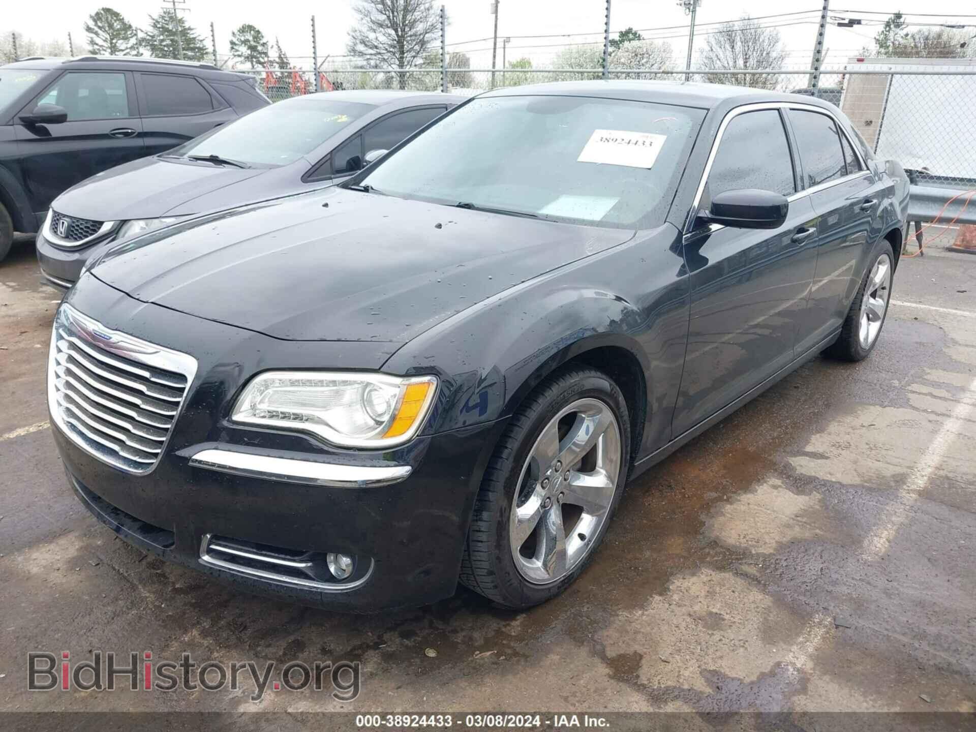 2014 CHRYSLER 300 - VIN: 2C3CCAAGXEH354959 - Фото 2