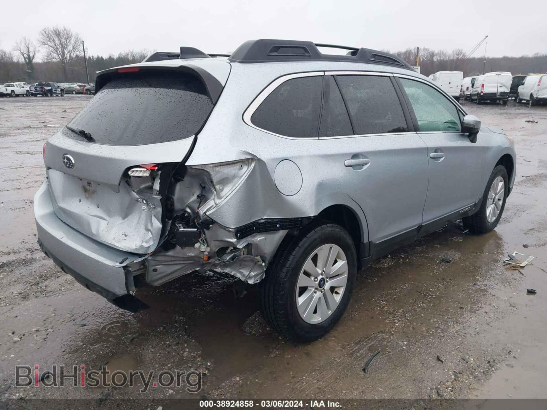 2017 SUBARU OUTBACK - VIN: 4S4BSAFC2H3266961 - Фото 4