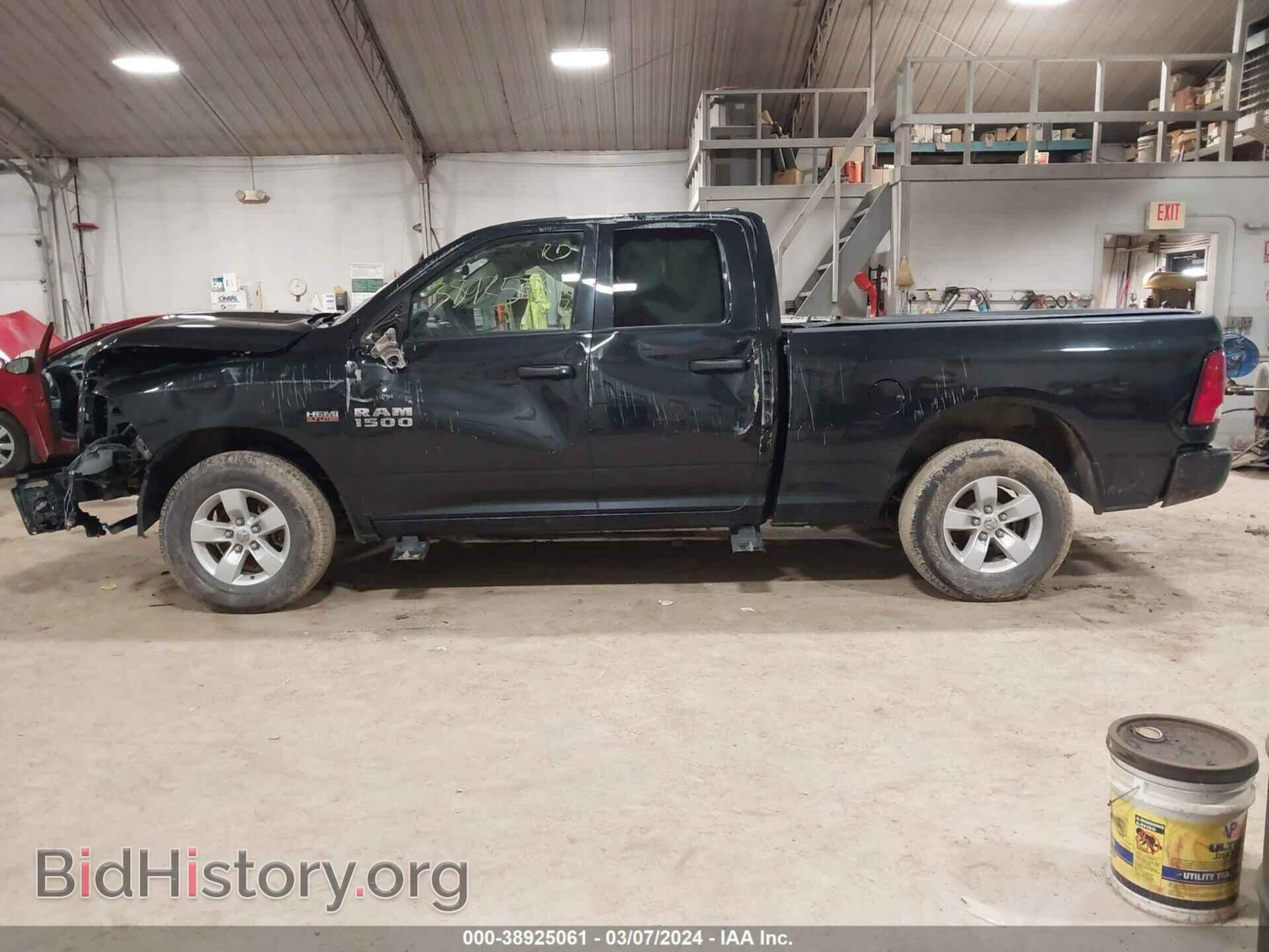 2018 RAM 1500 - VIN: 1C6RR7FT5JS351068 - Фото 14