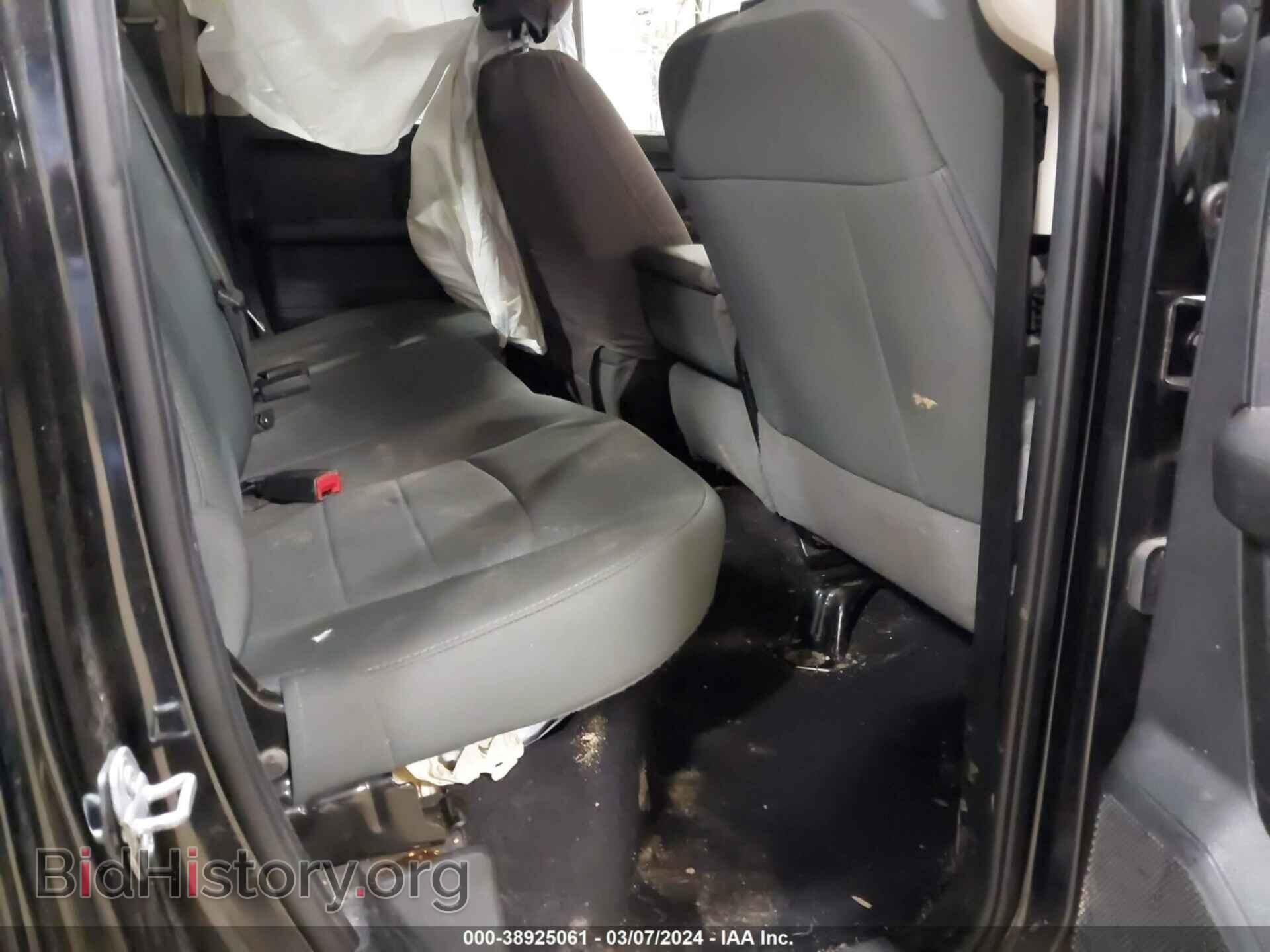 2018 RAM 1500 - VIN: 1C6RR7FT5JS351068 - Фото 8